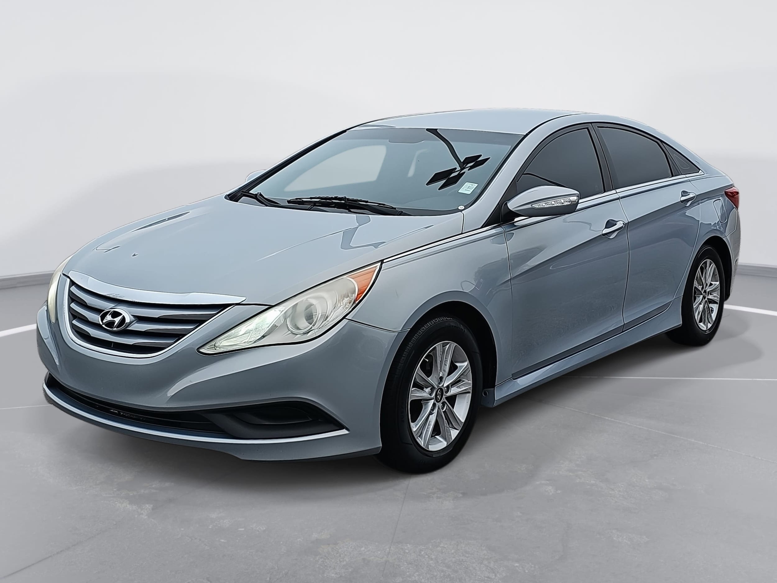 2014 Hyundai Sonata GLS's photo
