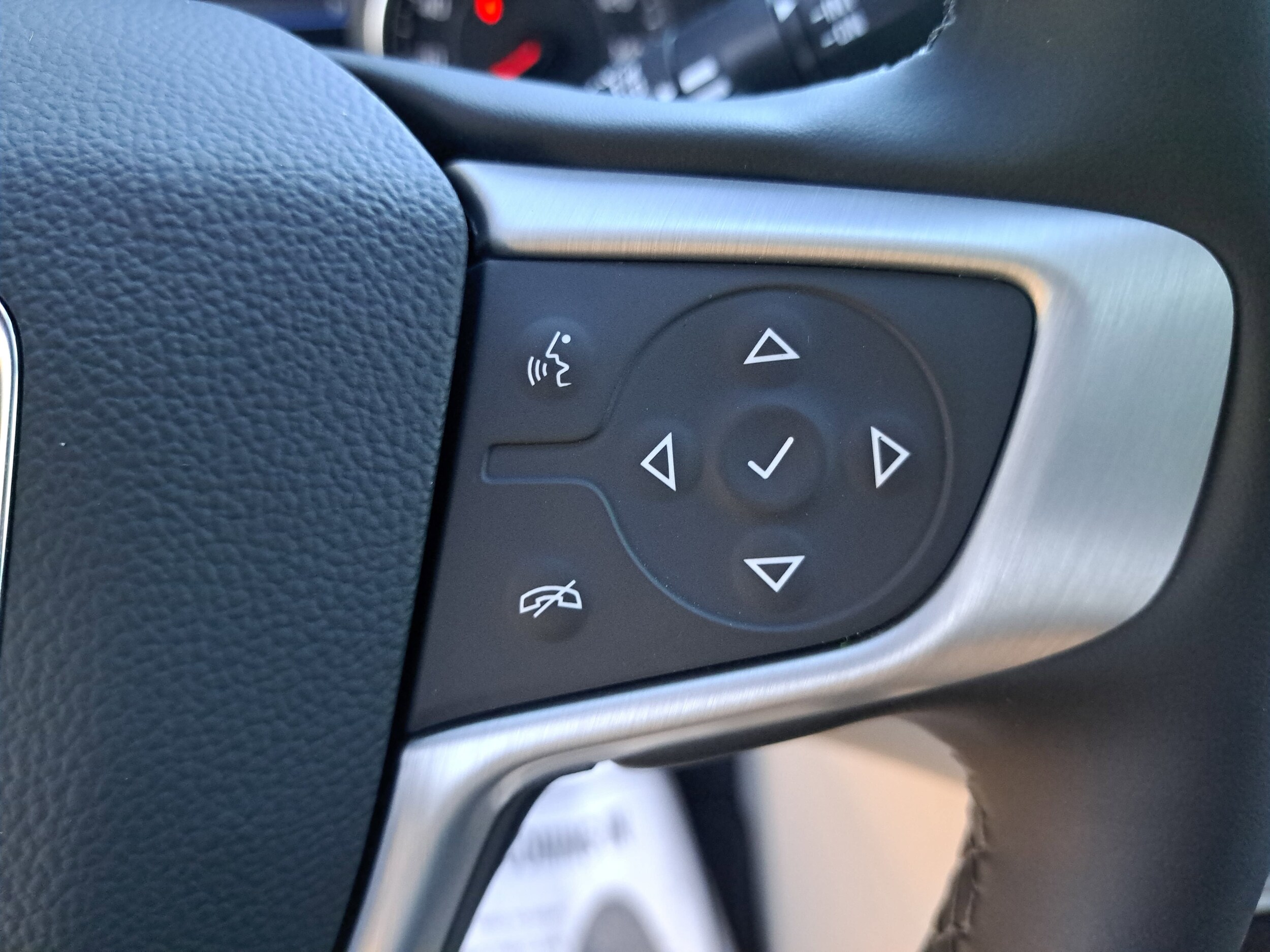 2024 GMC Terrain SLT - Photo 19