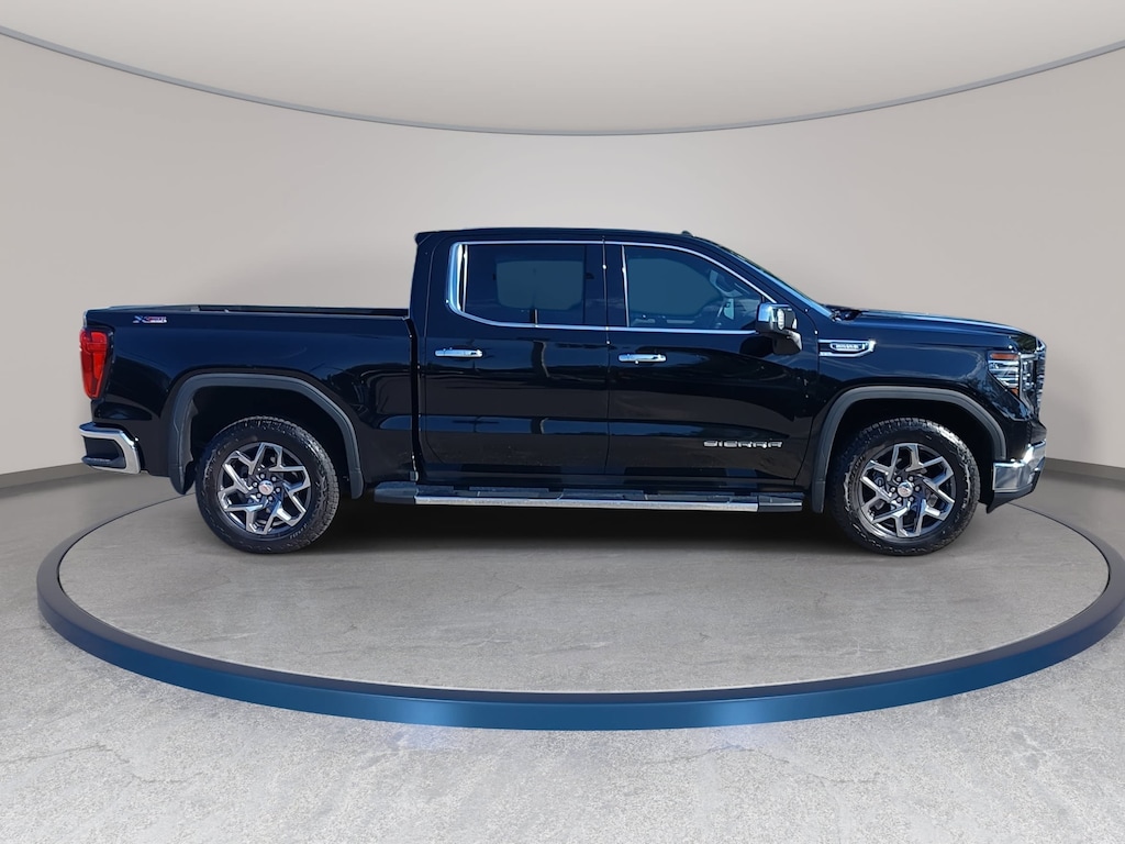 Used 2023 GMC Sierra 1500 SLT Truck
