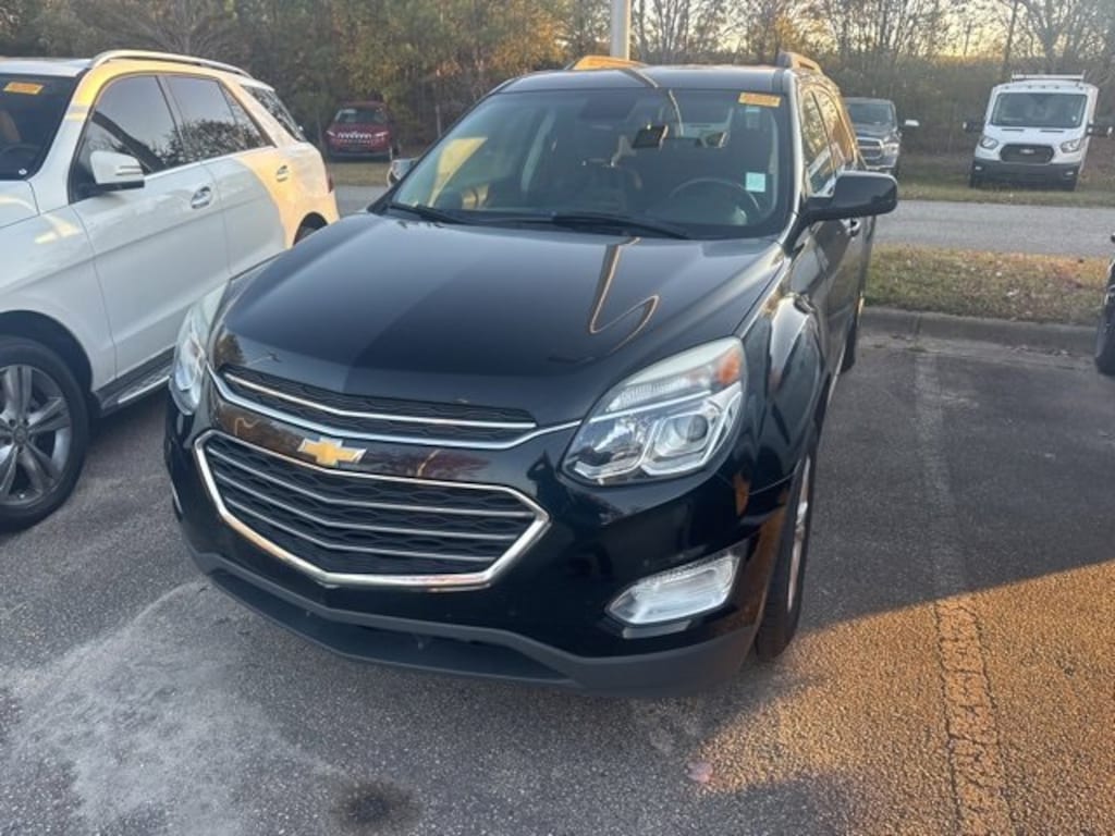Used 2017 Chevrolet Equinox LT SUV