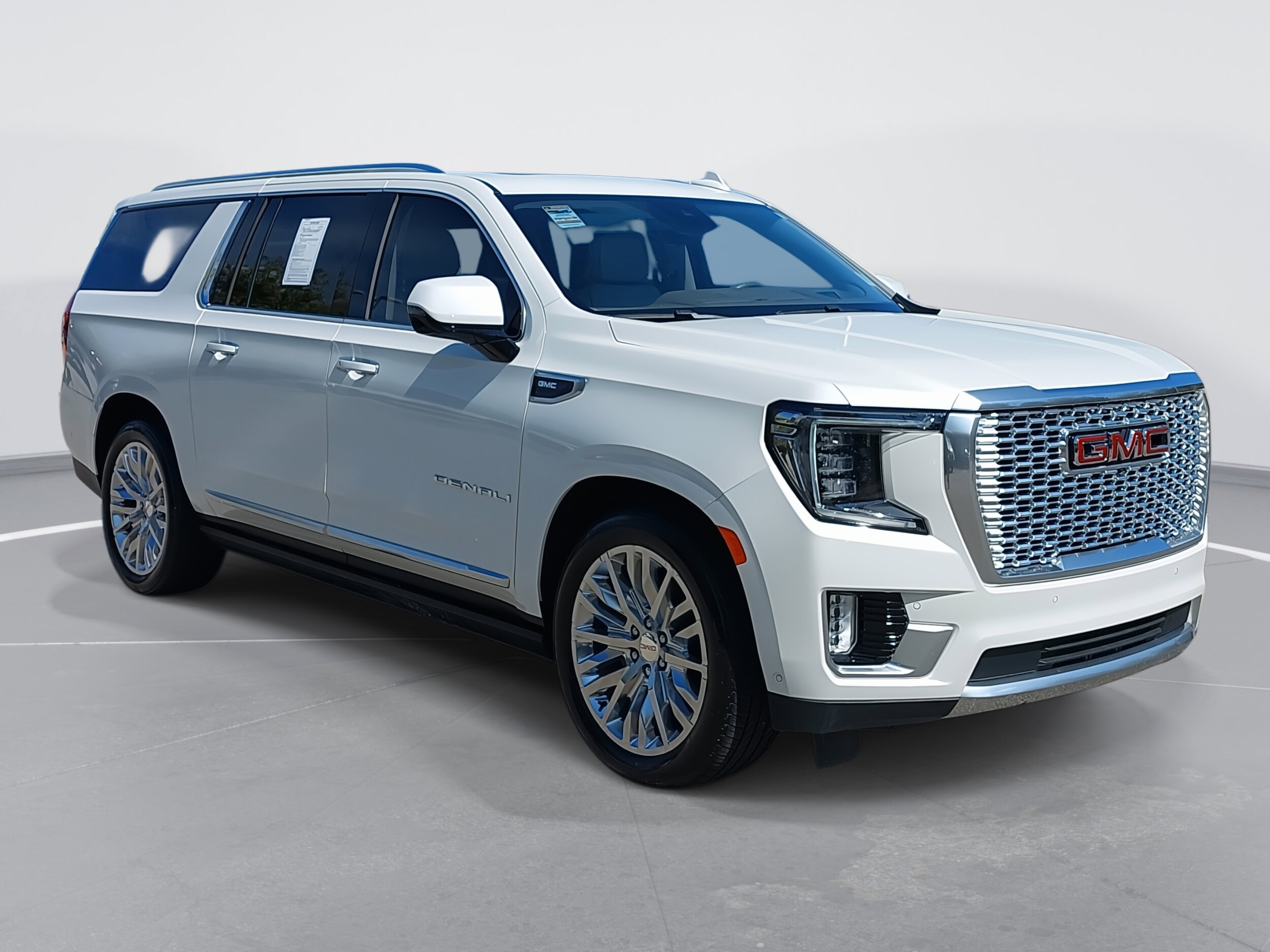 2023 Gmc Yukon XL Denali photo 3