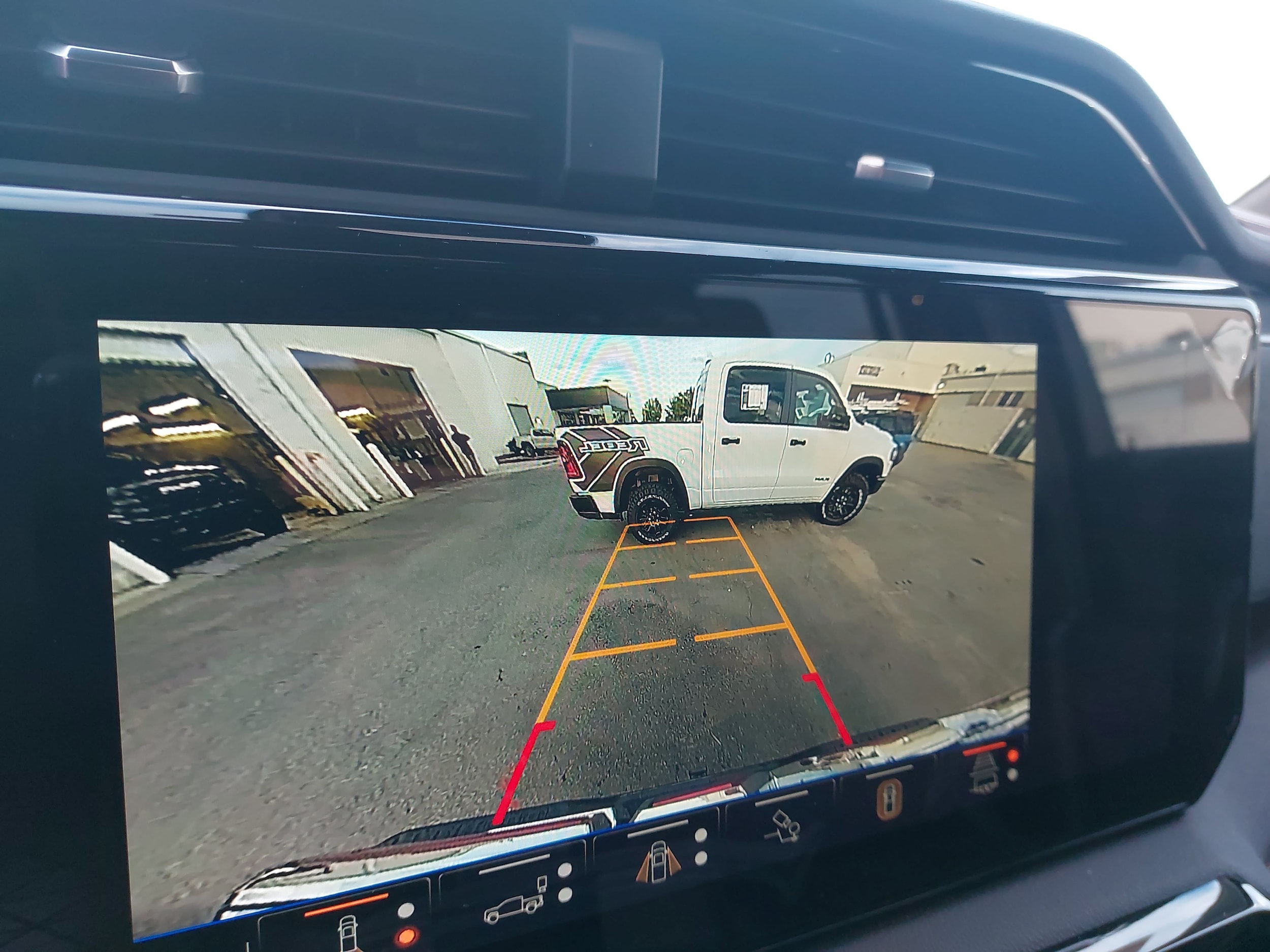 2026 GMC Sierra 1500 AT4 - Photo 23
