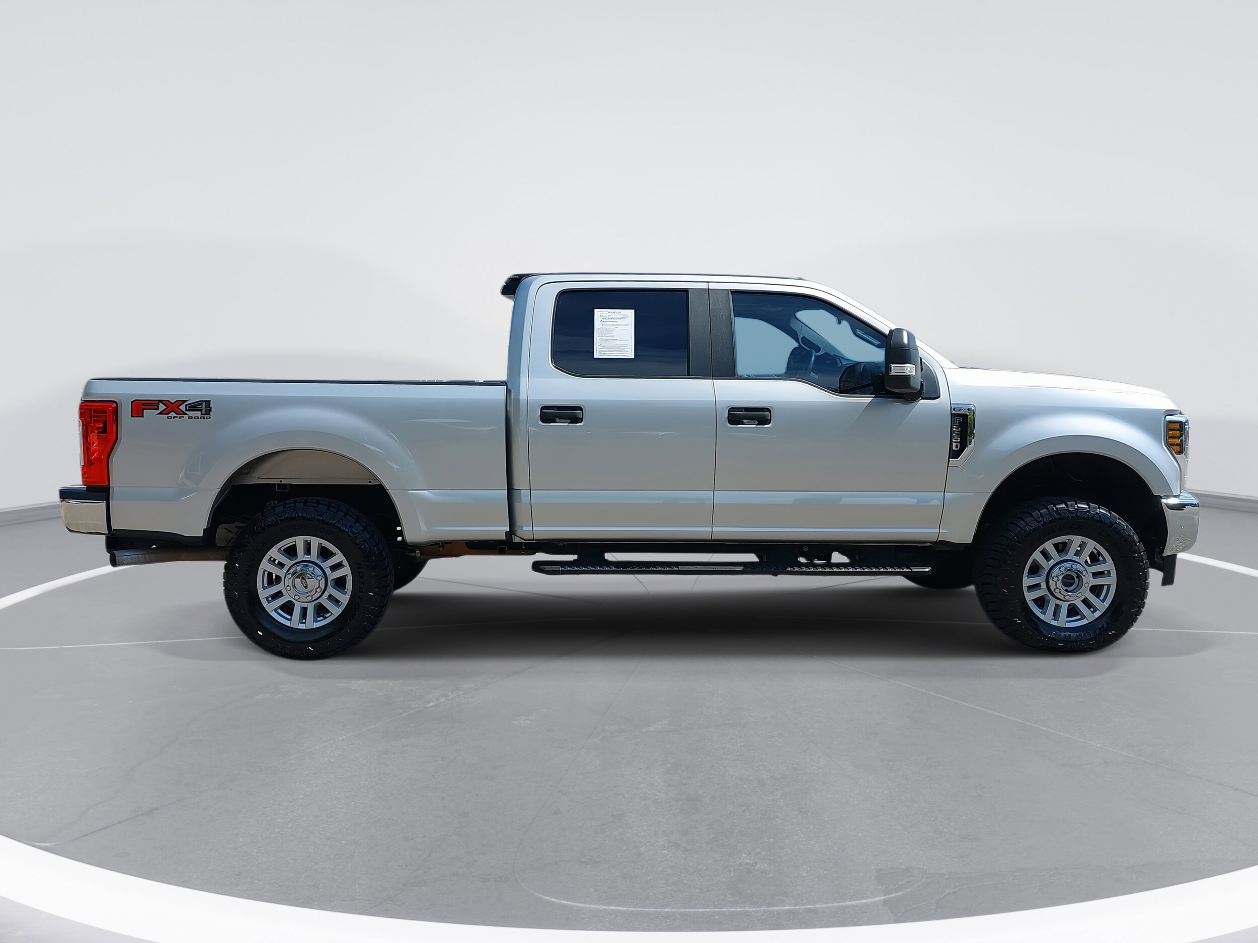 2019 Ford F-250 XL photo 4