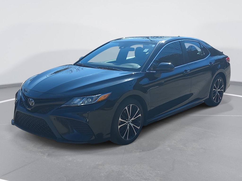 Used 2019 Toyota Camry LE