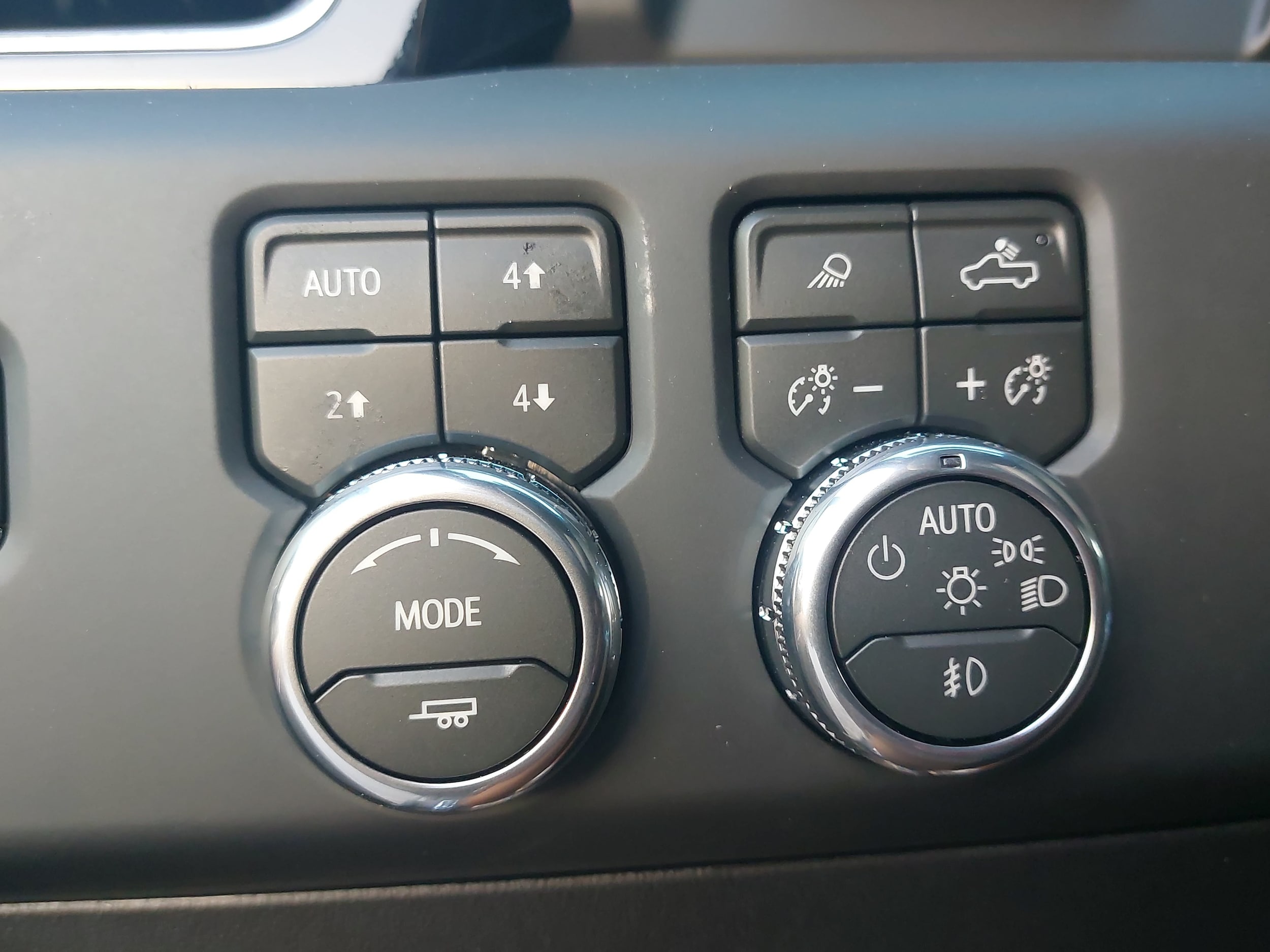 2026 GMC Sierra 2500HD Denali Ultimate - Photo 25