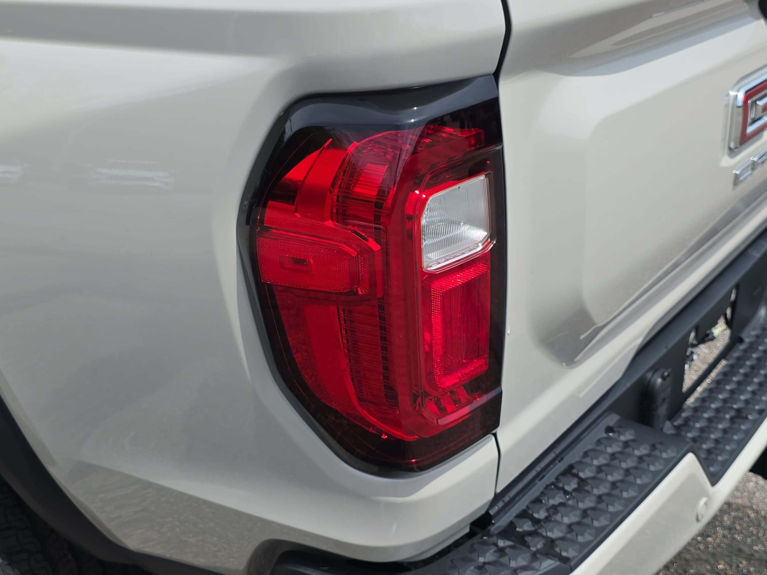 2026 GMC Canyon AT4 - Photo 34