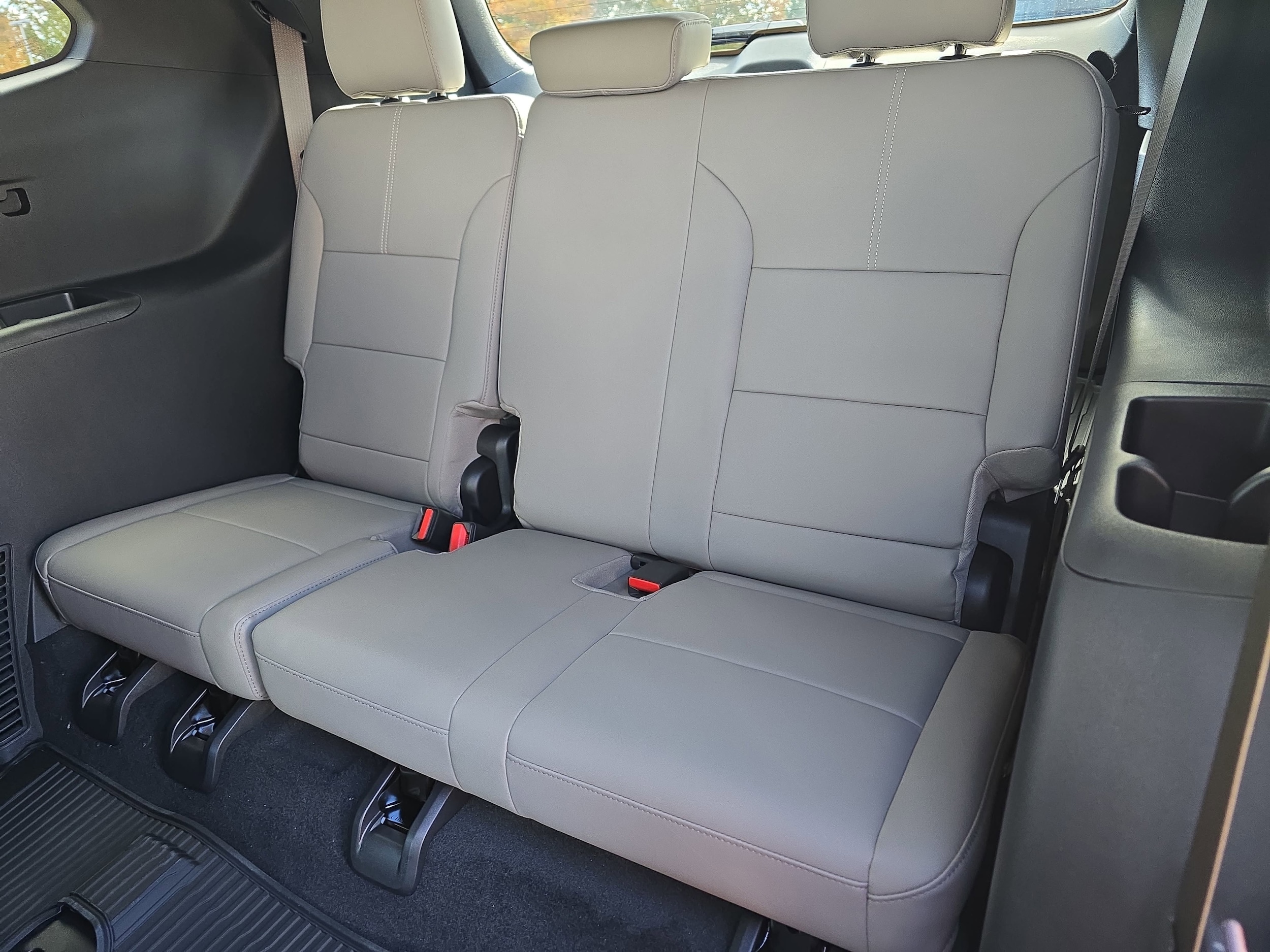 2026 GMC Acadia Elevation - Photo 15