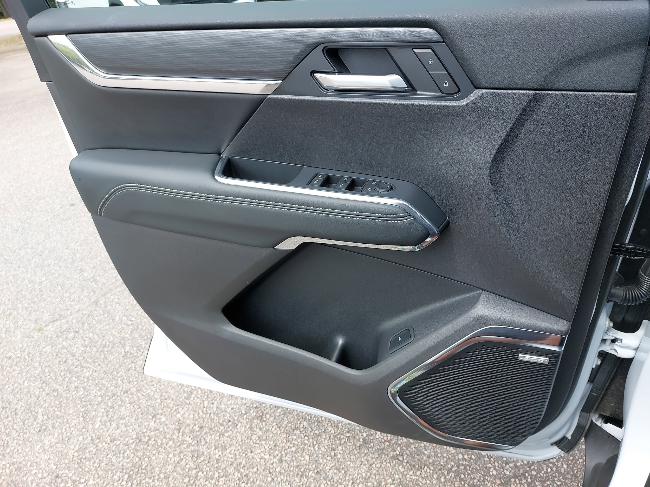 2026 GMC Acadia Elevation - Photo 29