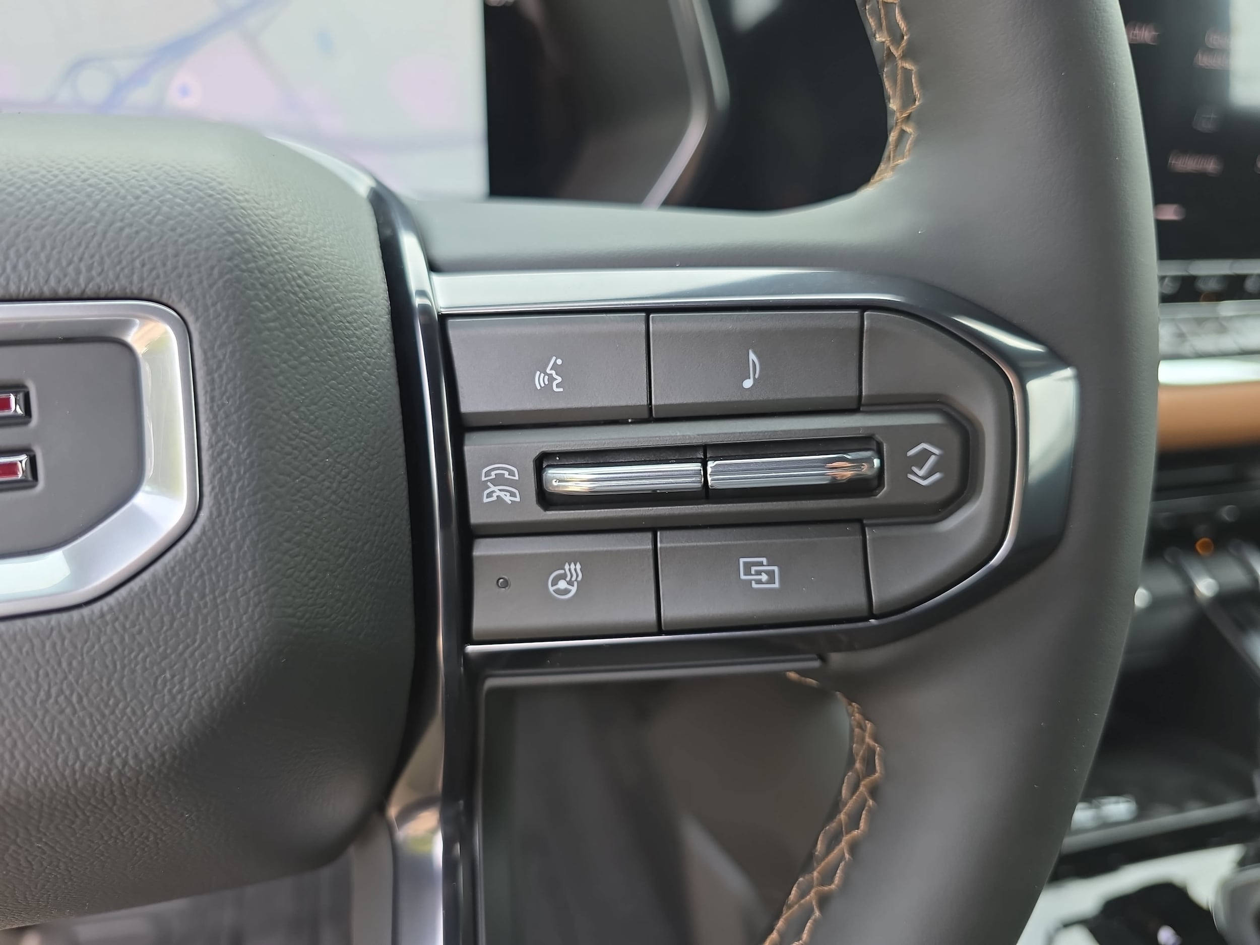 2026 GMC Canyon AT4 - Photo 17