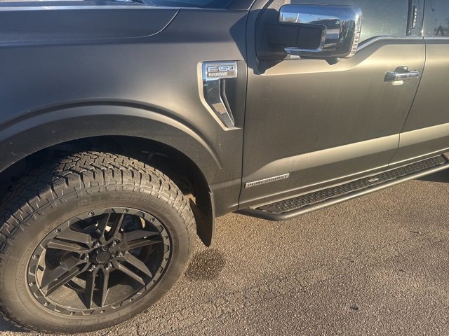 2021 Ford F-150 XL photo 3