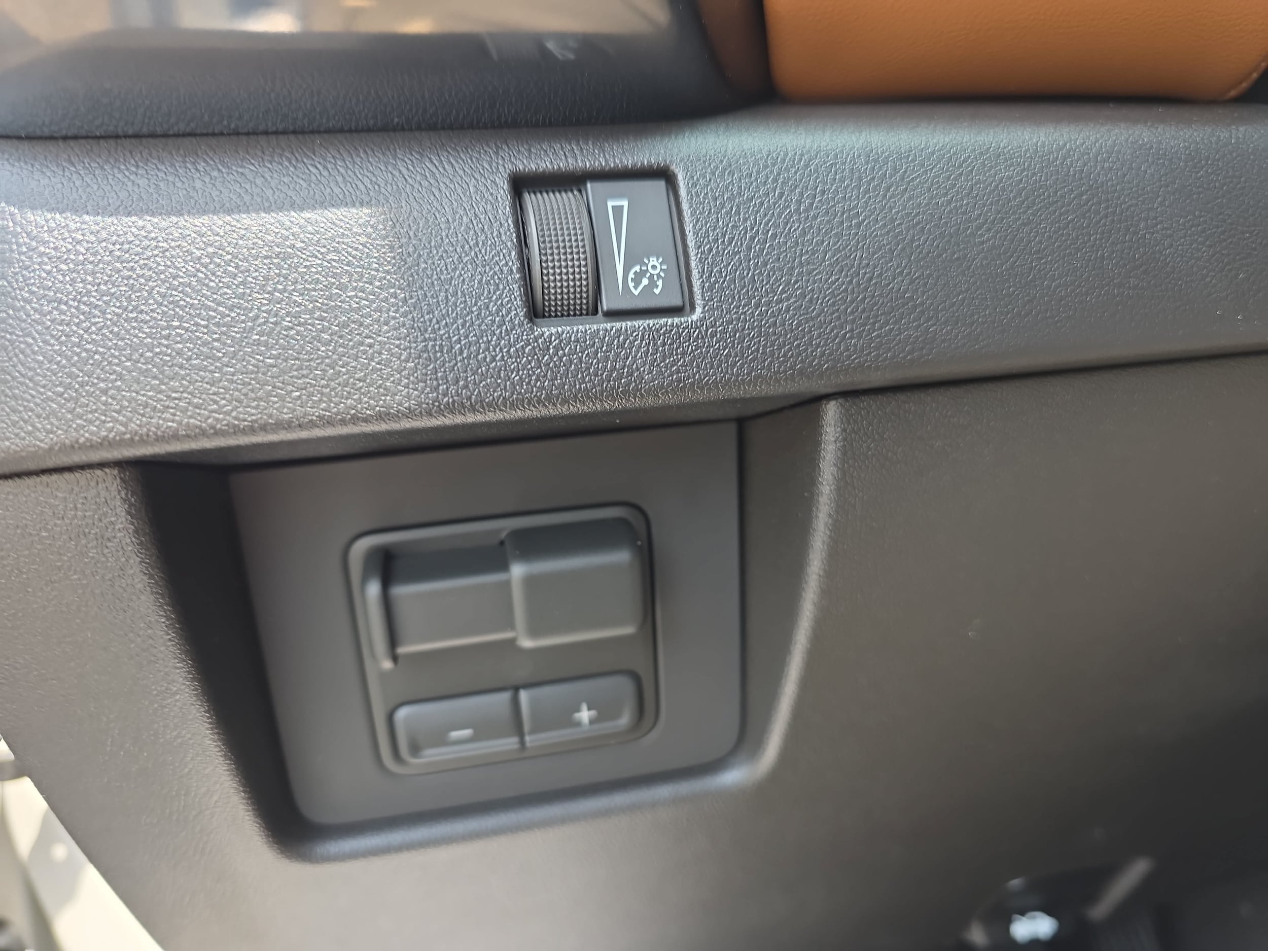 2026 GMC Canyon AT4 - Photo 25
