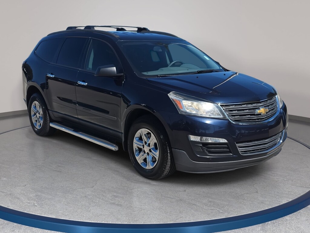 Used 2015 Chevrolet Traverse LS SUV