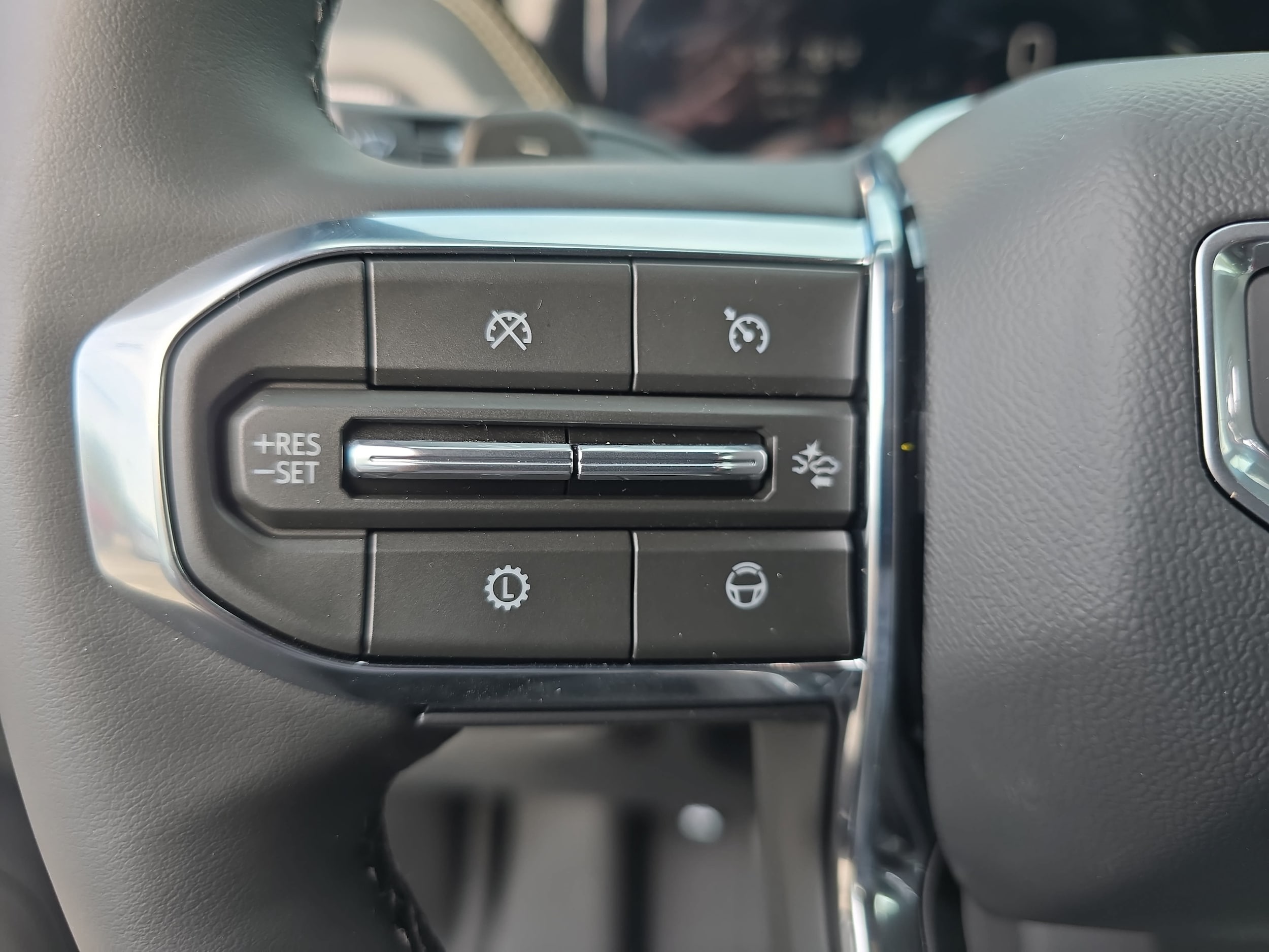 2026 GMC Yukon XL Elevation - Photo 17