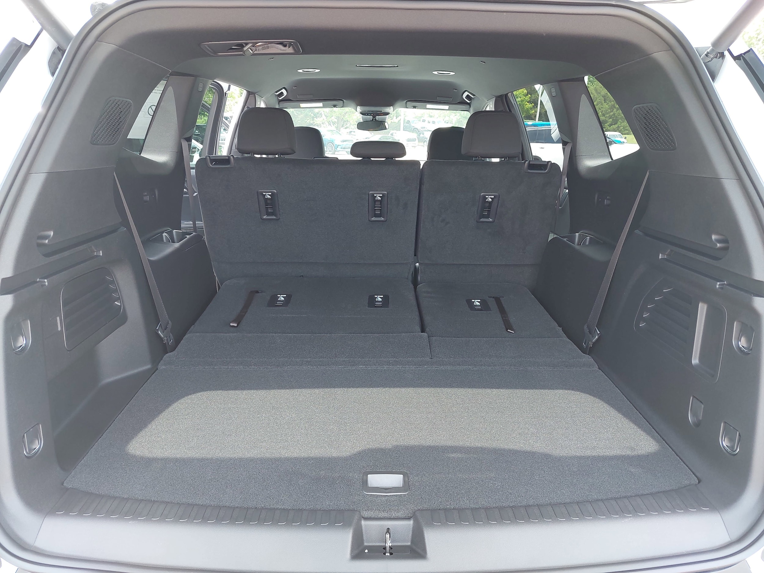 2025 GMC Acadia Elevation - Photo 14