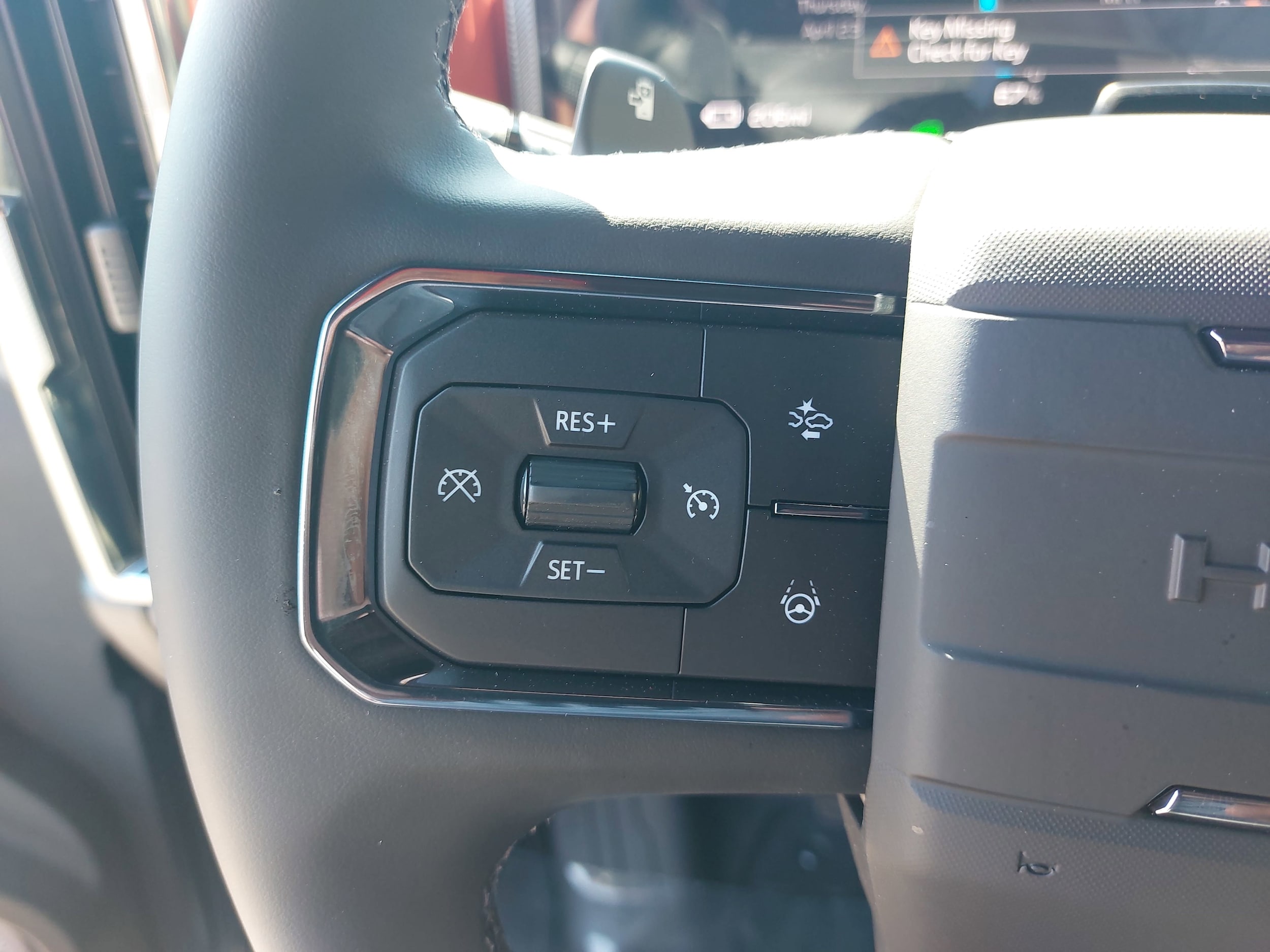 2026 GMC HUMMER EV 3X - Photo 18
