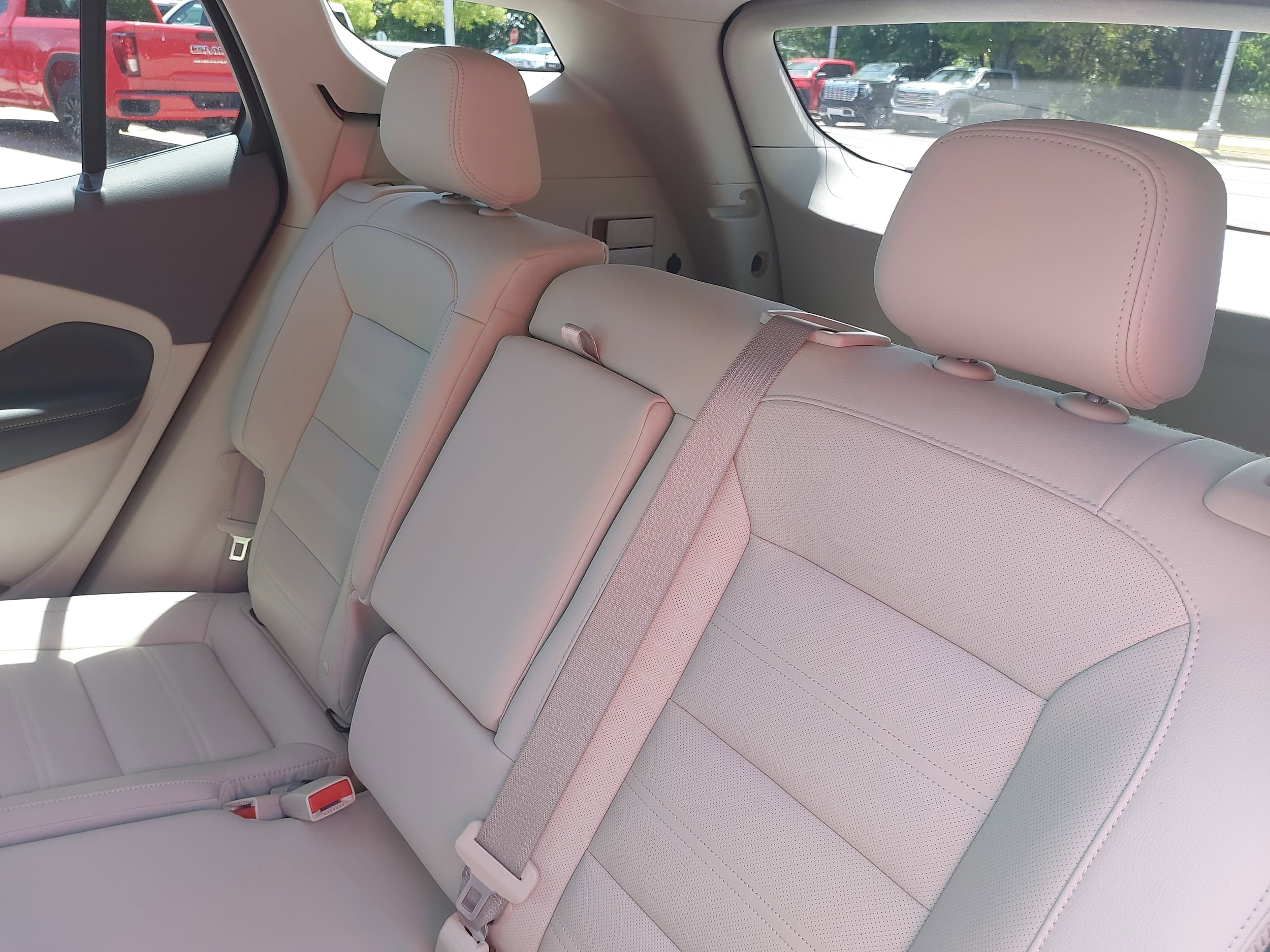 2024 GMC Terrain Denali - Photo 14