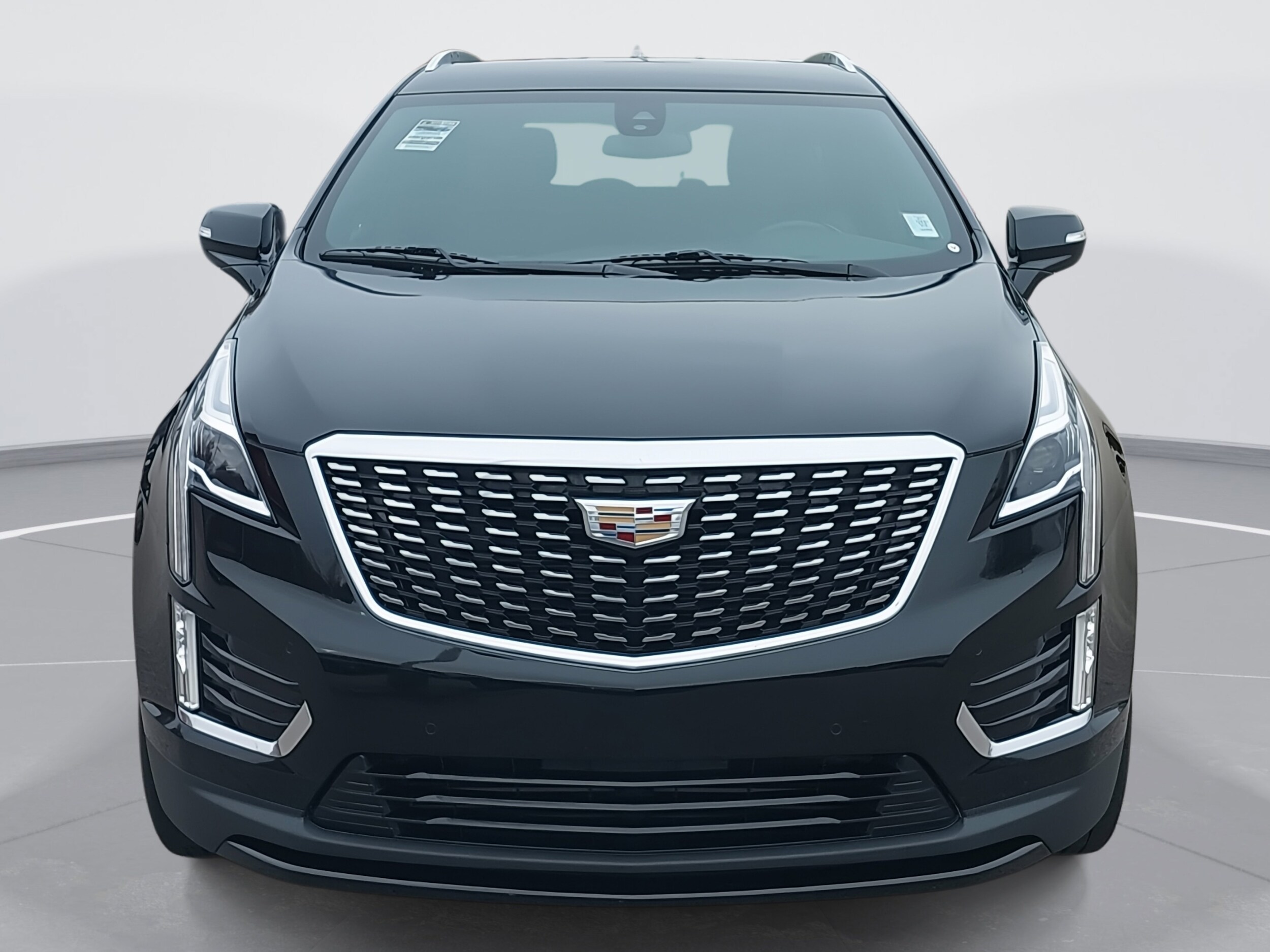 2021 Cadillac XT5 Luxury photo 2