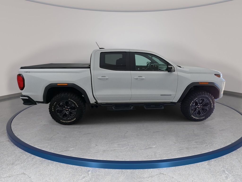 Used 2025 GMC Canyon Elevation Truck