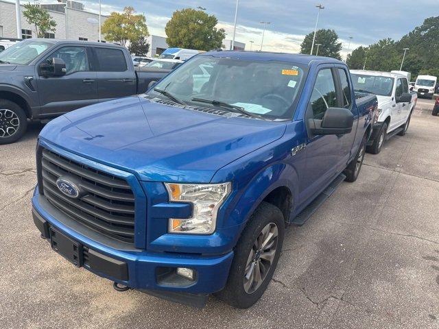 2017 Ford F-150 XL photo 2