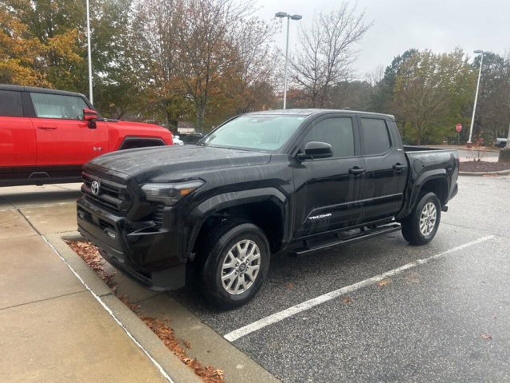 Used 2025 Toyota Tacoma 4WD SR