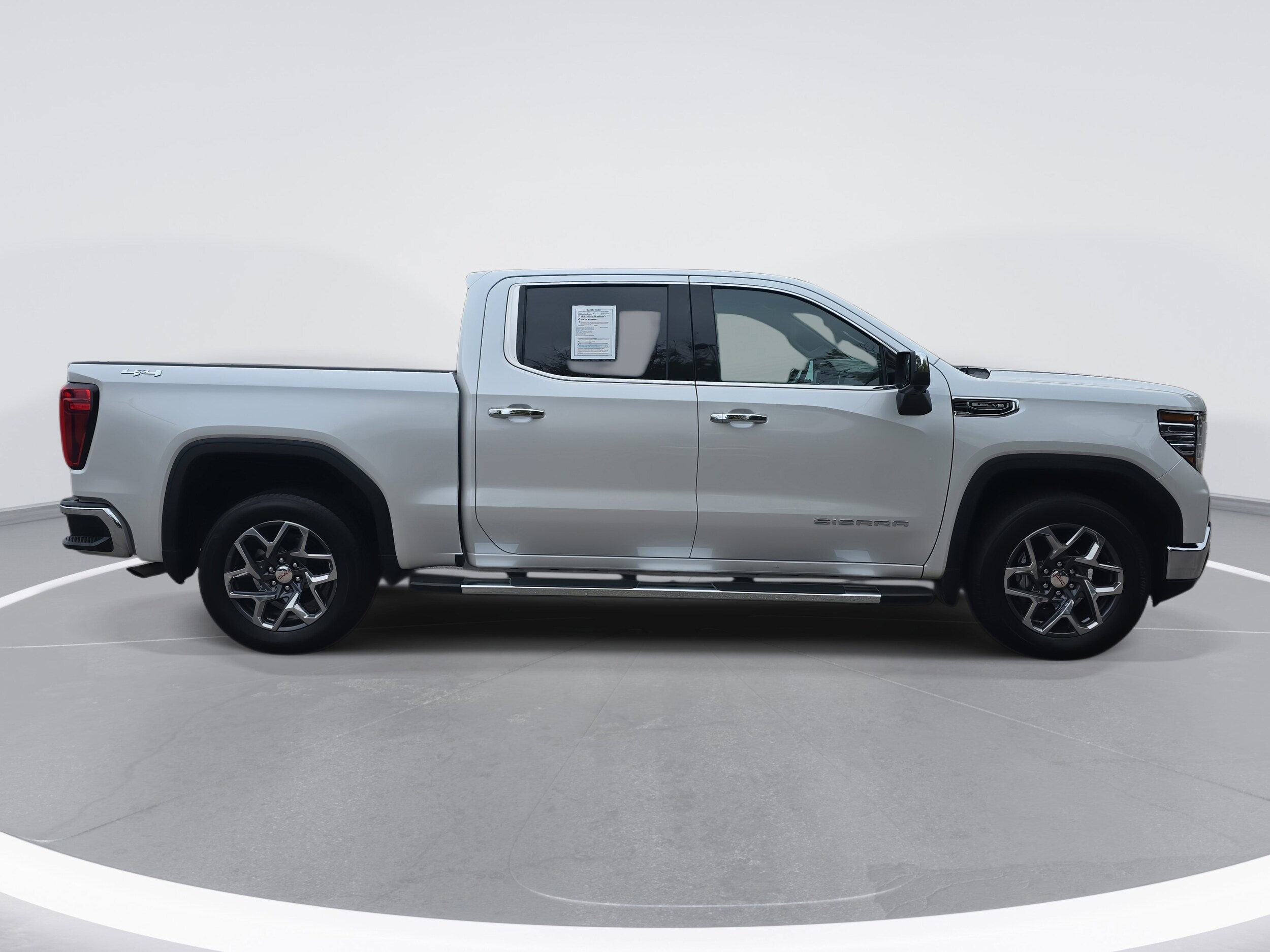 2024 Gmc Sierra 1500 SLT photo 4