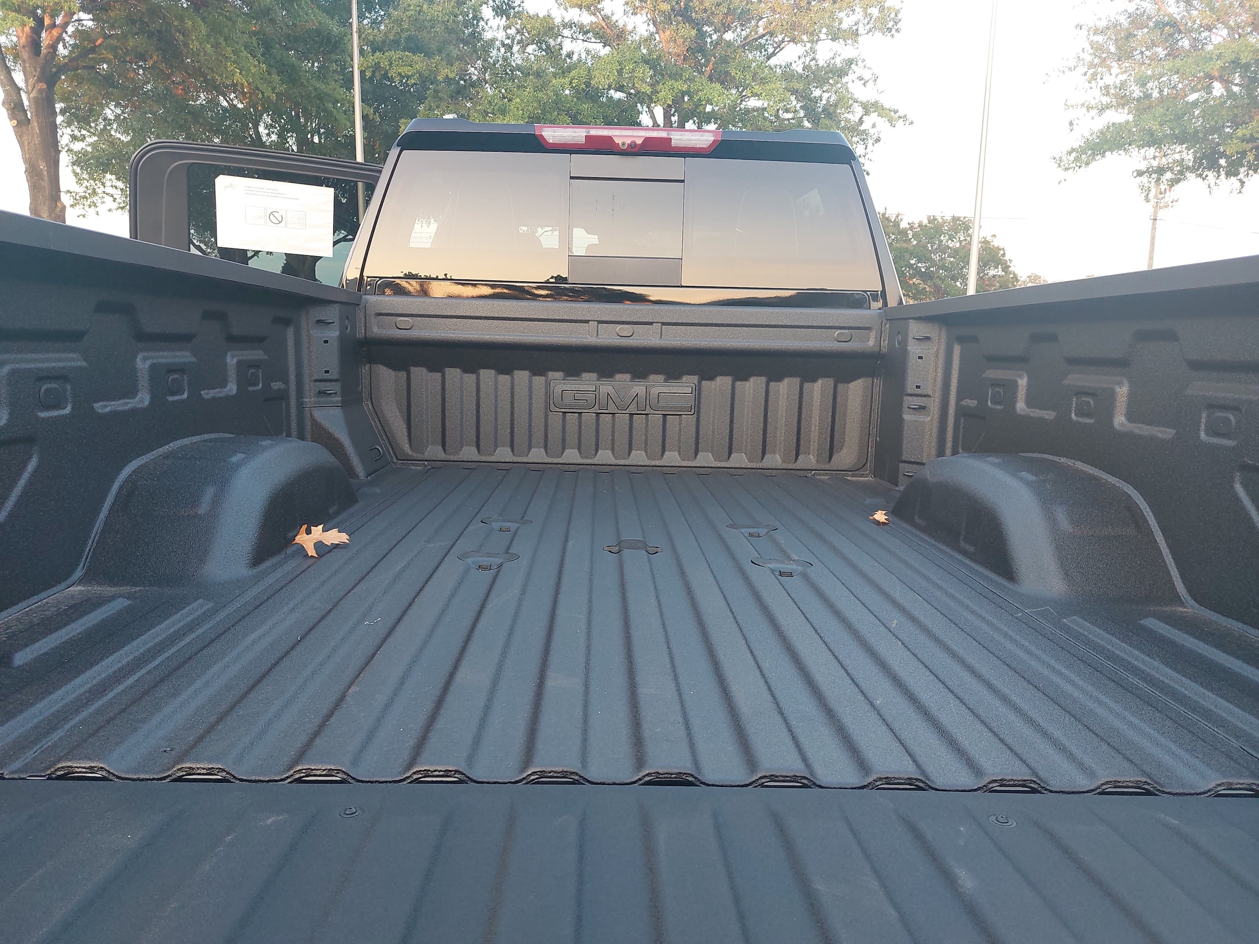 2026 GMC Sierra 2500HD Denali Ultimate - Photo 12