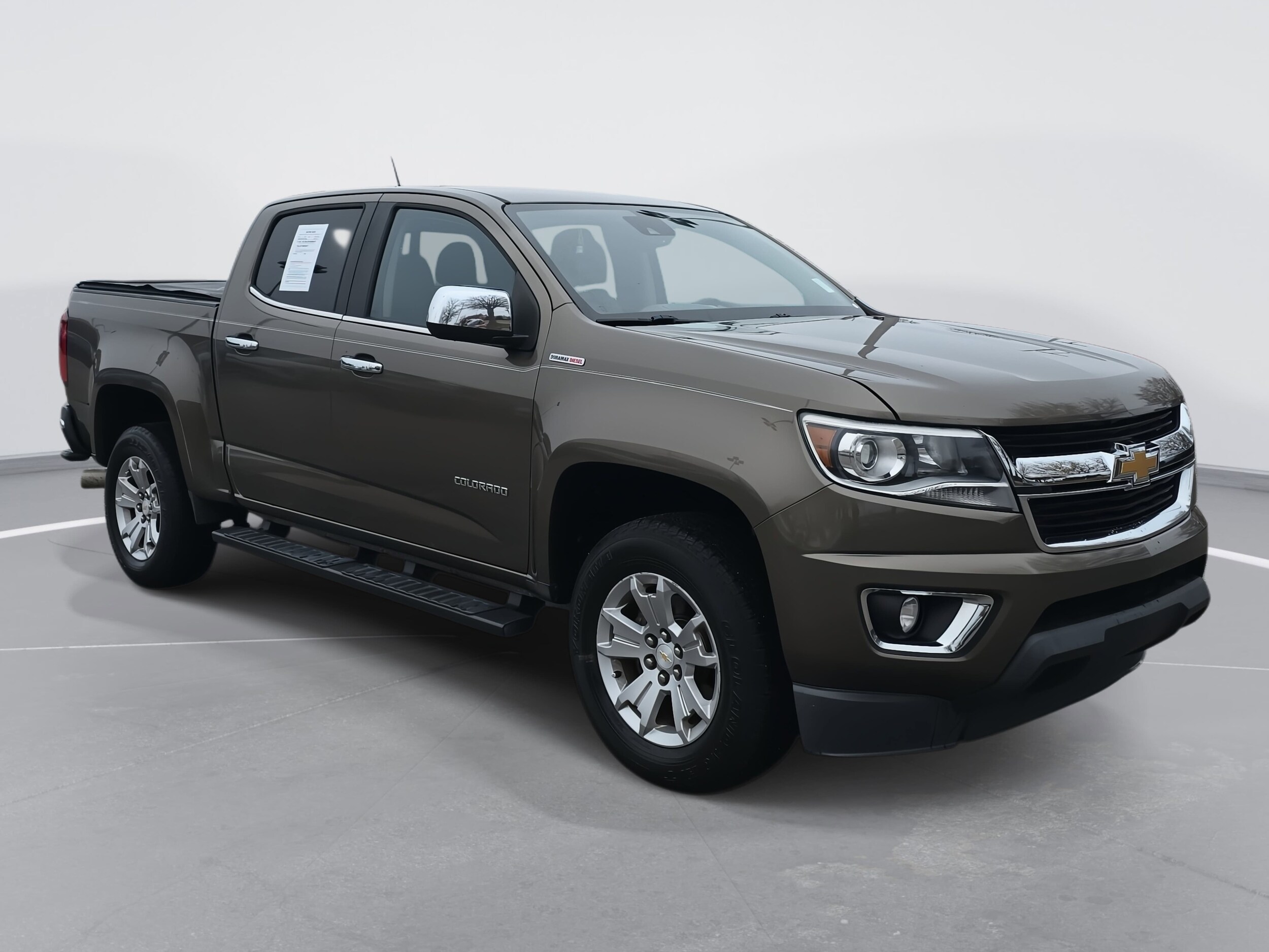2016 Chevrolet Colorado LT photo 3