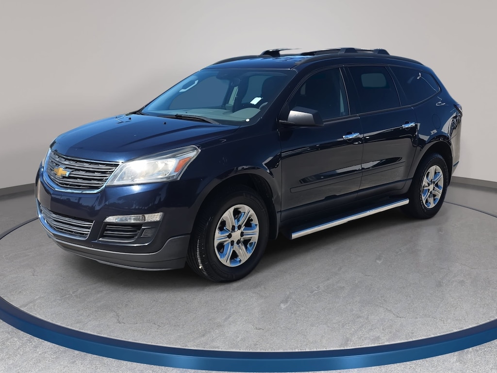 Used 2015 Chevrolet Traverse LS SUV