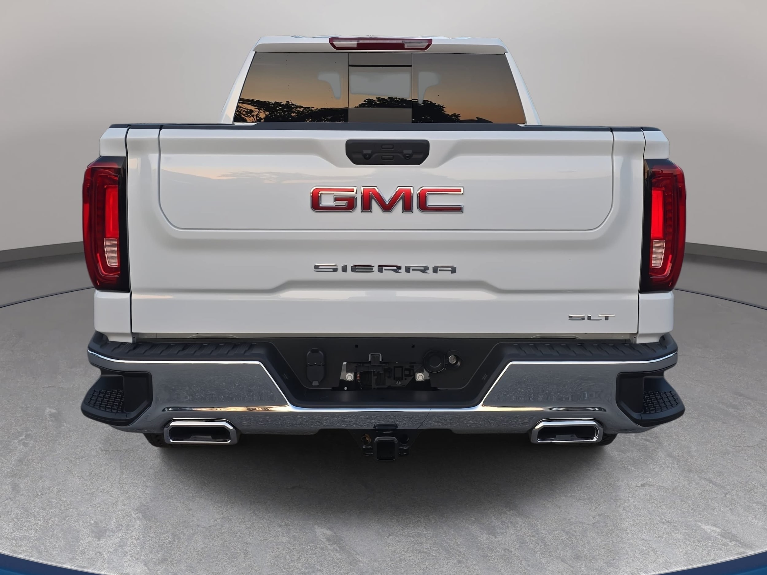 2026 GMC Sierra 1500 SLT - Photo 6