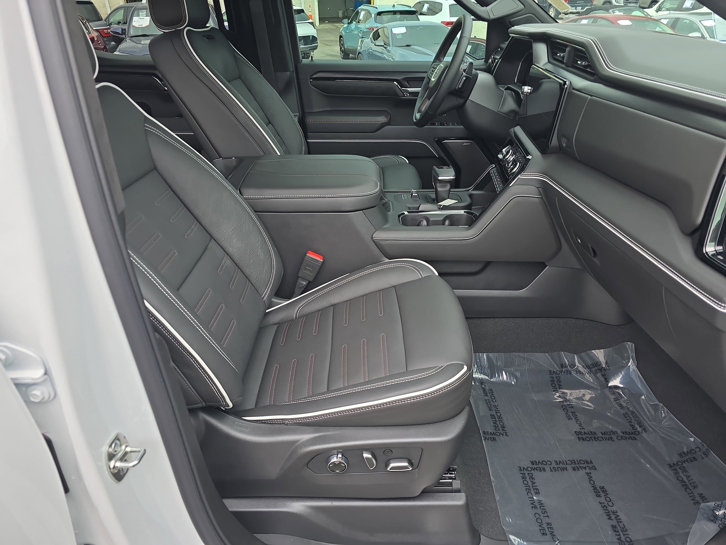2026 GMC Sierra 1500 AT4X - Photo 10