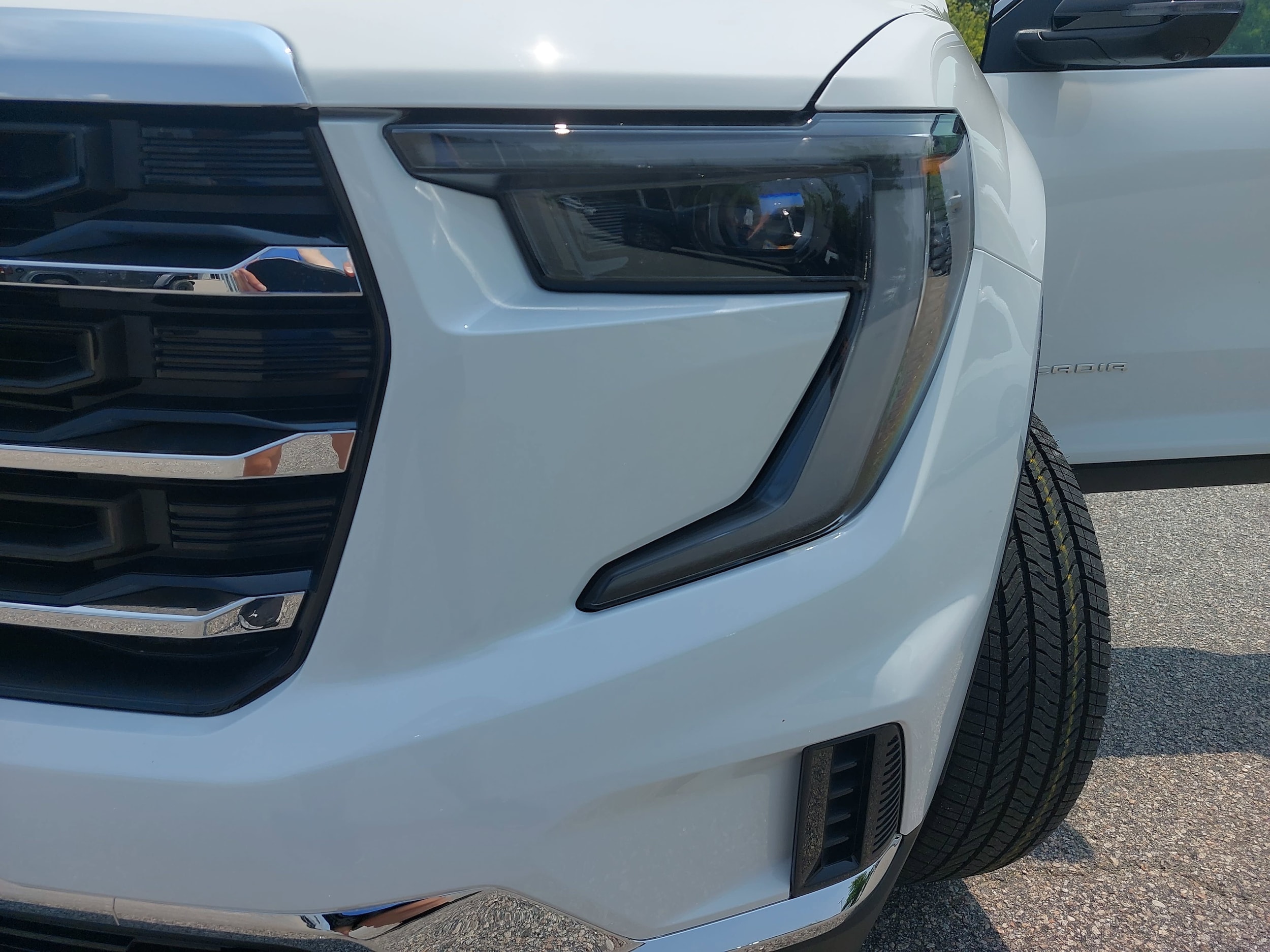 2025 GMC Acadia Elevation - Photo 33