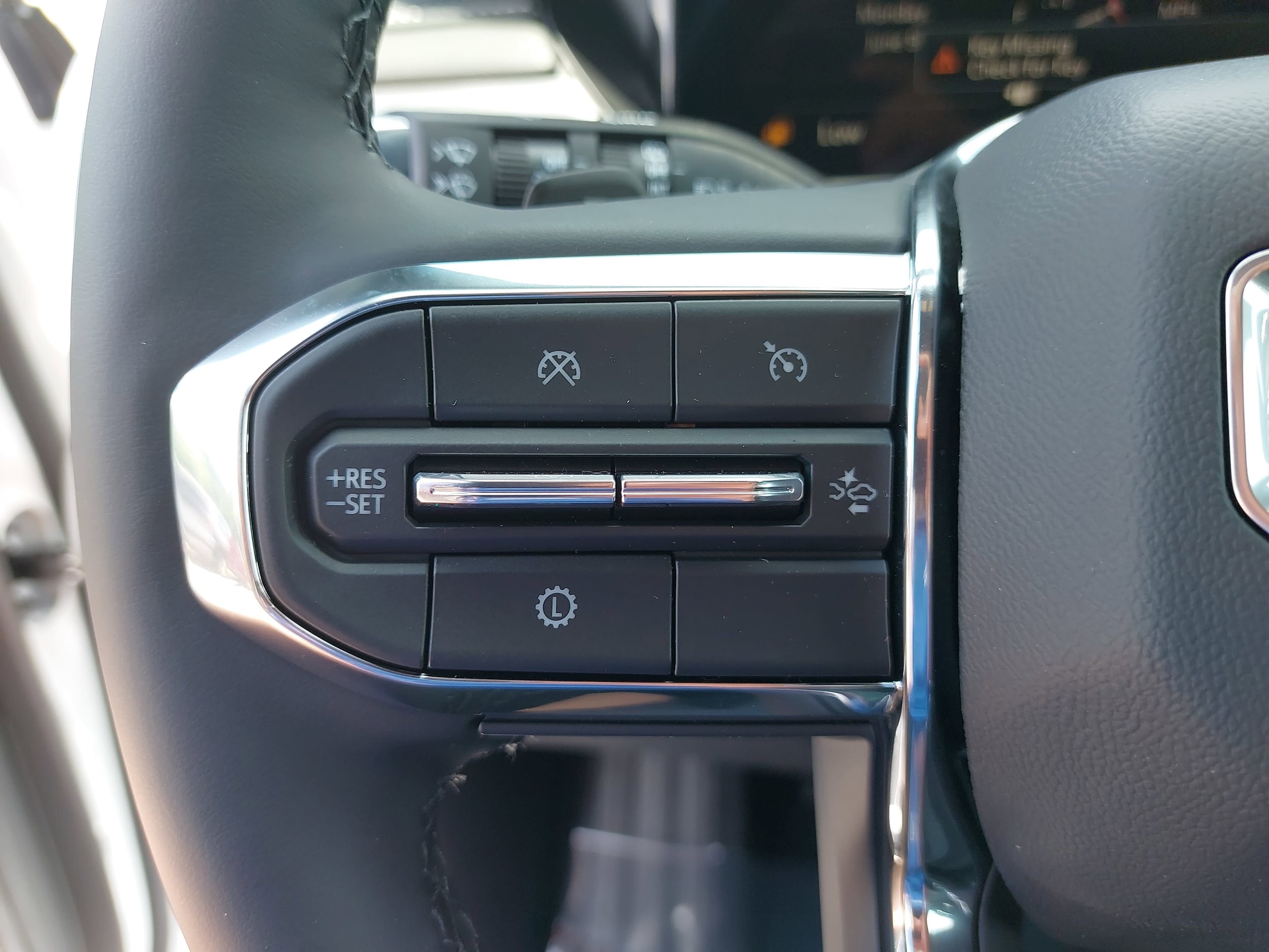 2025 GMC Acadia Elevation - Photo 19