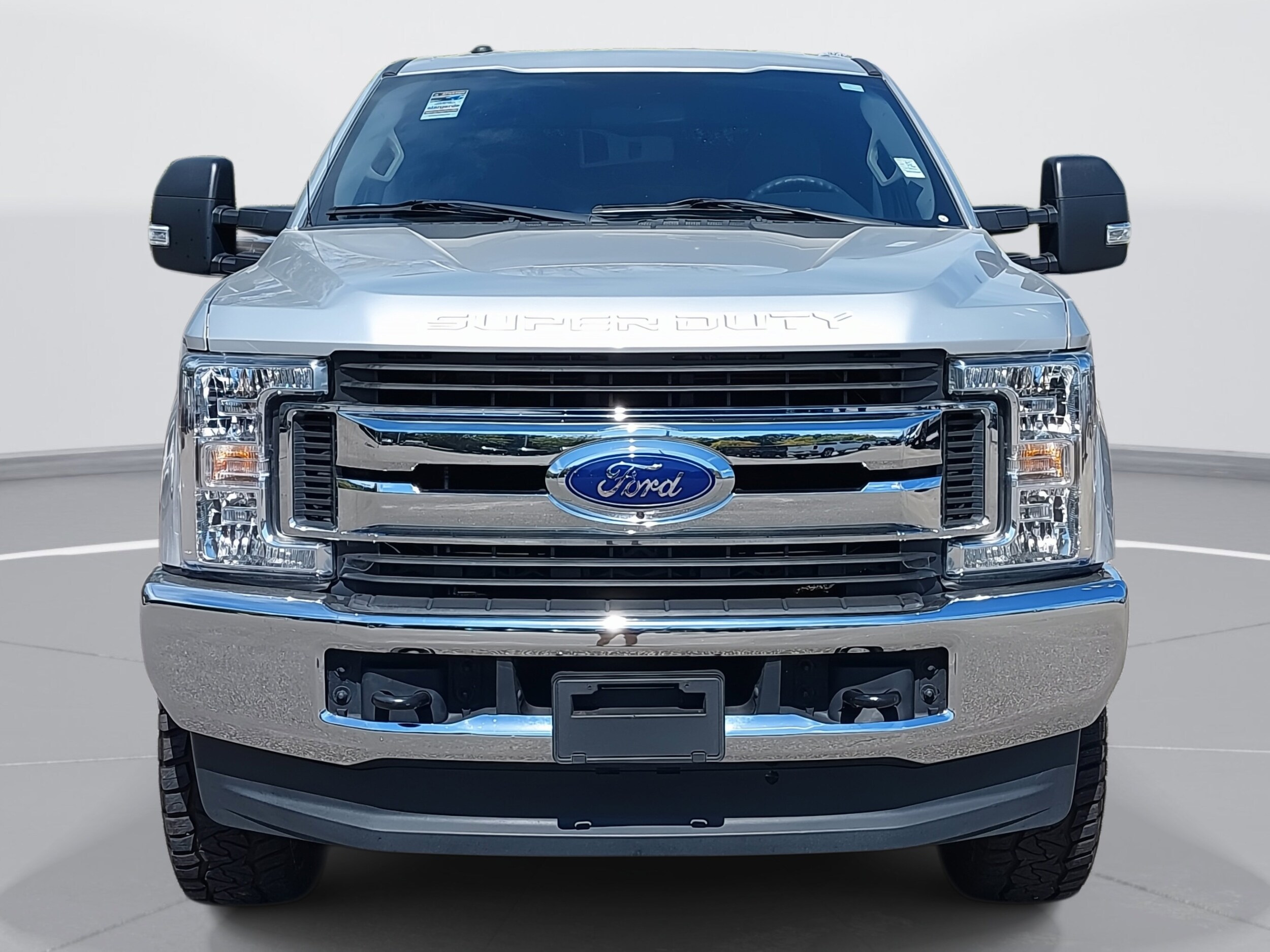 2019 Ford F-250 XL photo 2
