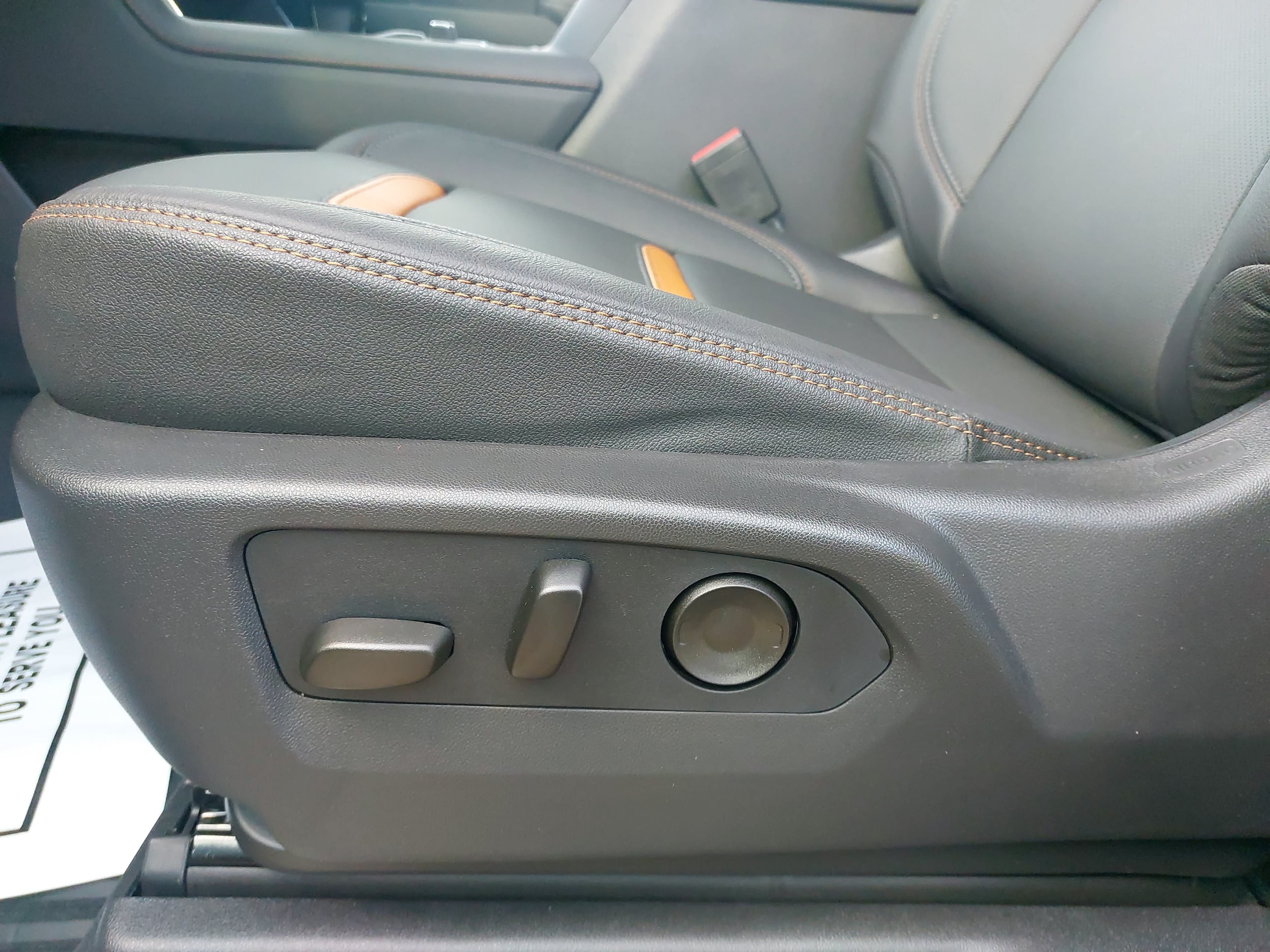 2026 GMC Sierra 1500 AT4 - Photo 28
