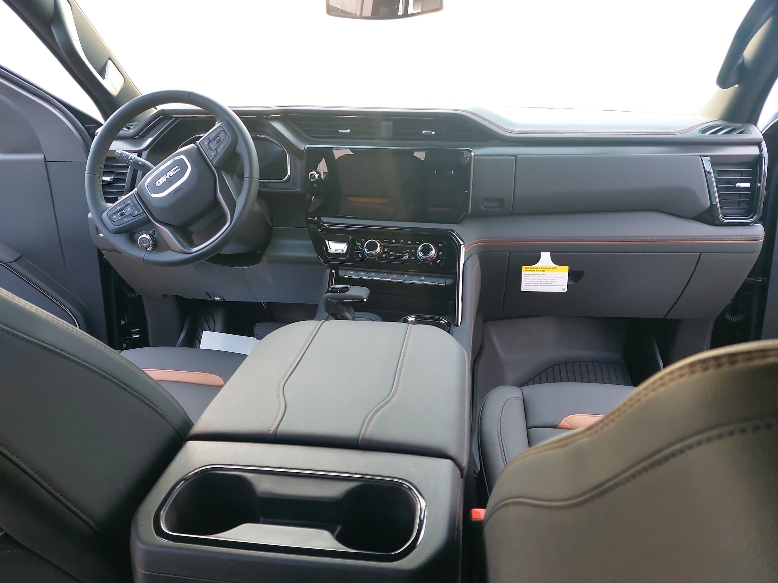 2026 GMC Sierra 1500 AT4 - Photo 9
