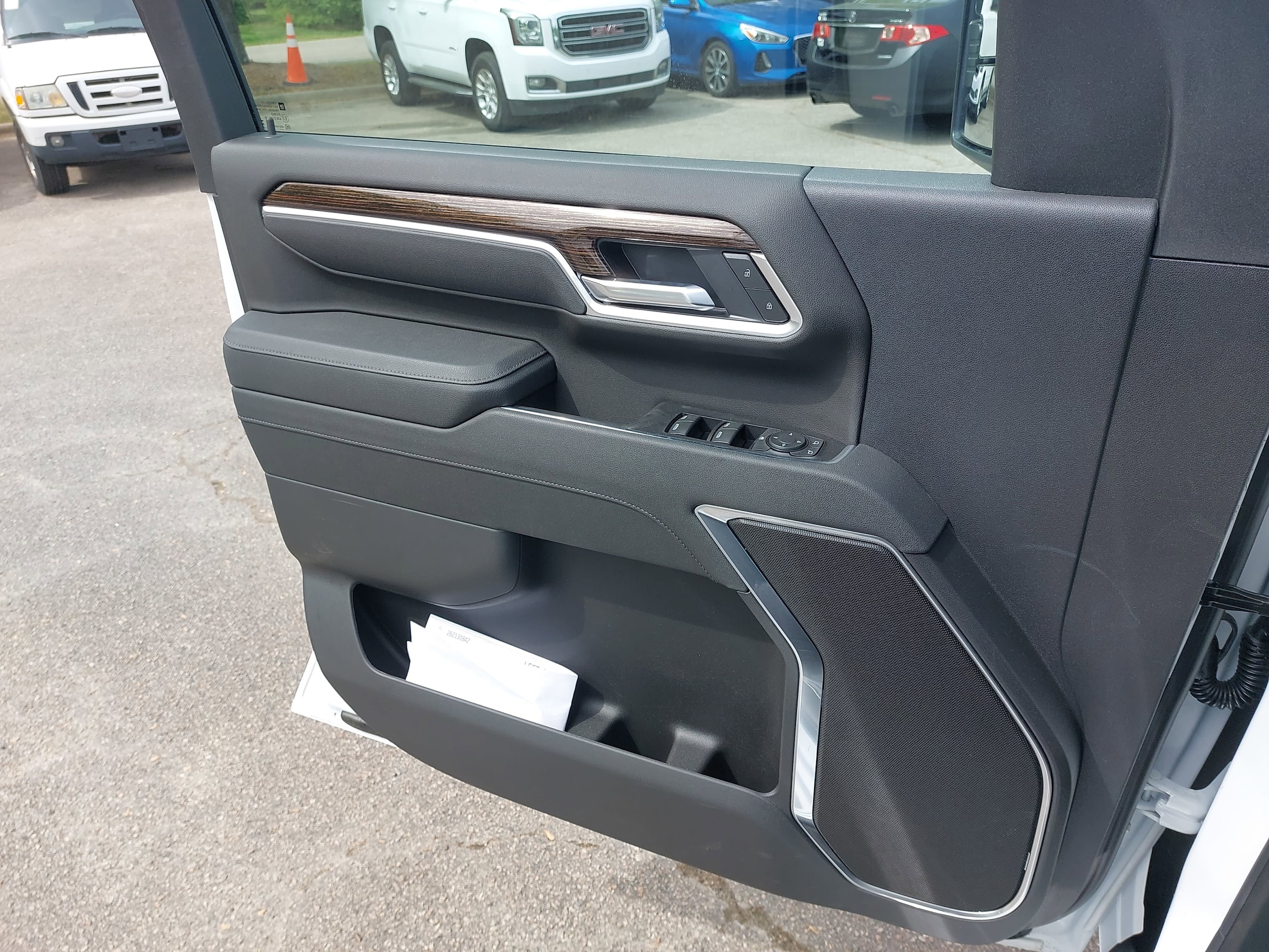 2026 GMC Sierra 2500HD SLE - Photo 25