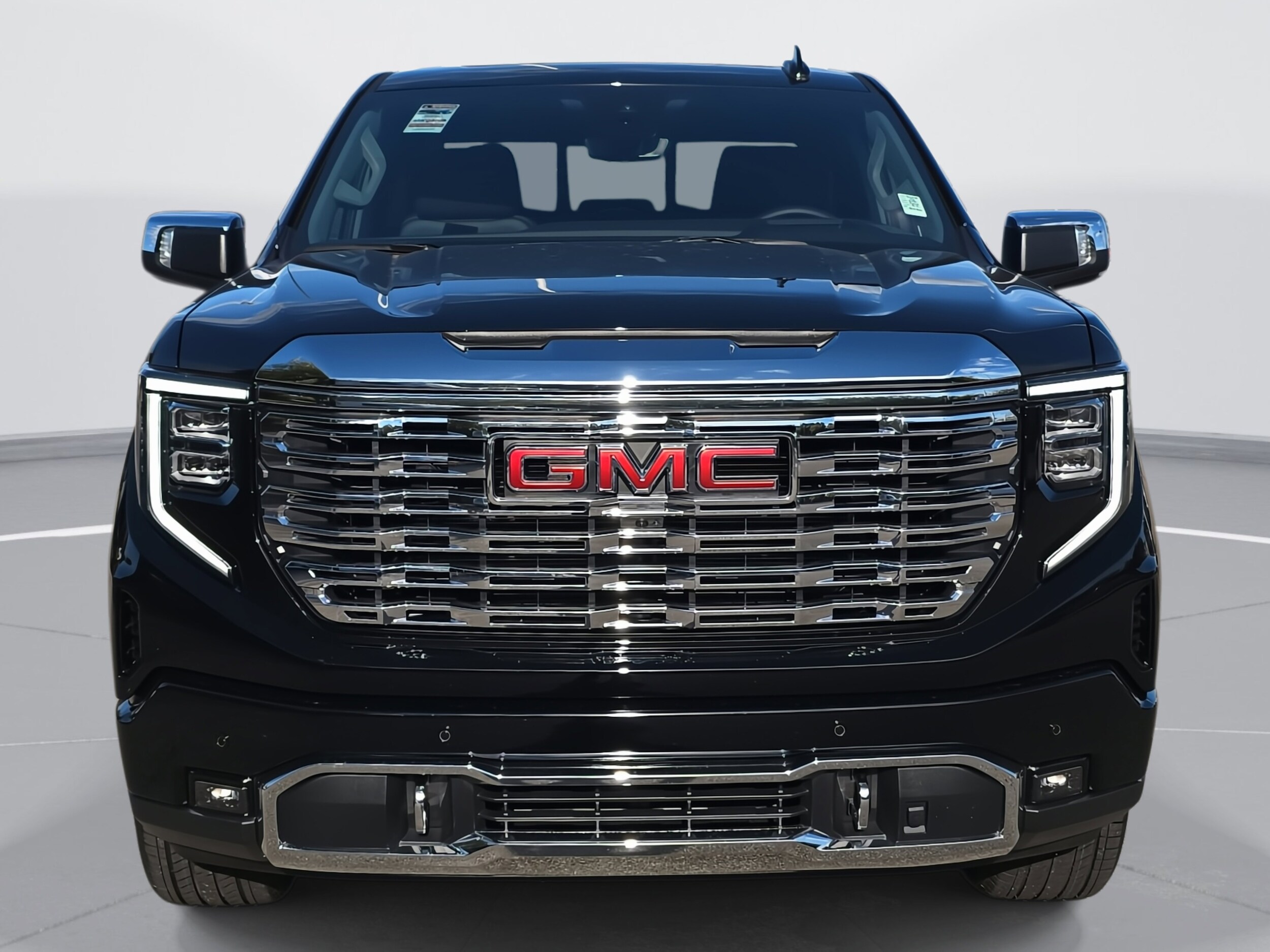 2026 Gmc Sierra 1500 Denali photo 2