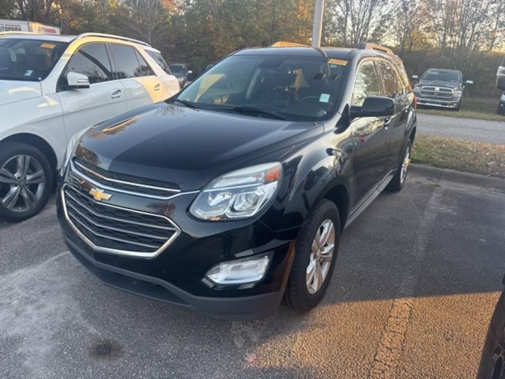 Used 2017 Chevrolet Equinox LT SUV