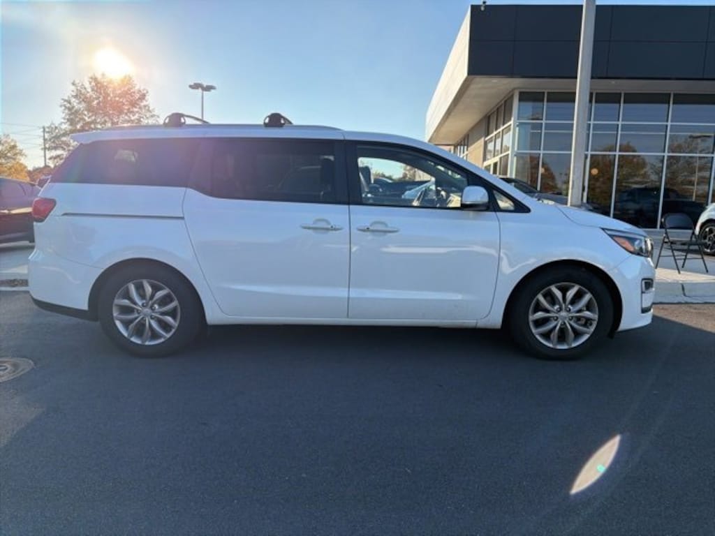 Used 2019 Kia Sedona EX