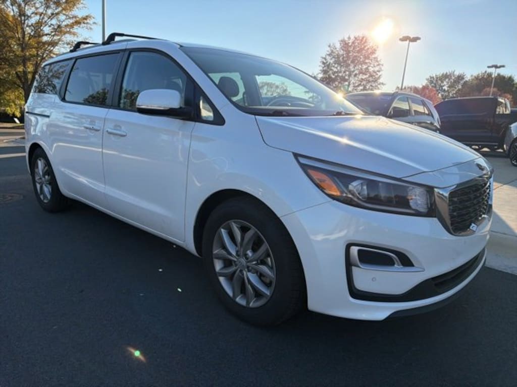 Used 2019 Kia Sedona EX