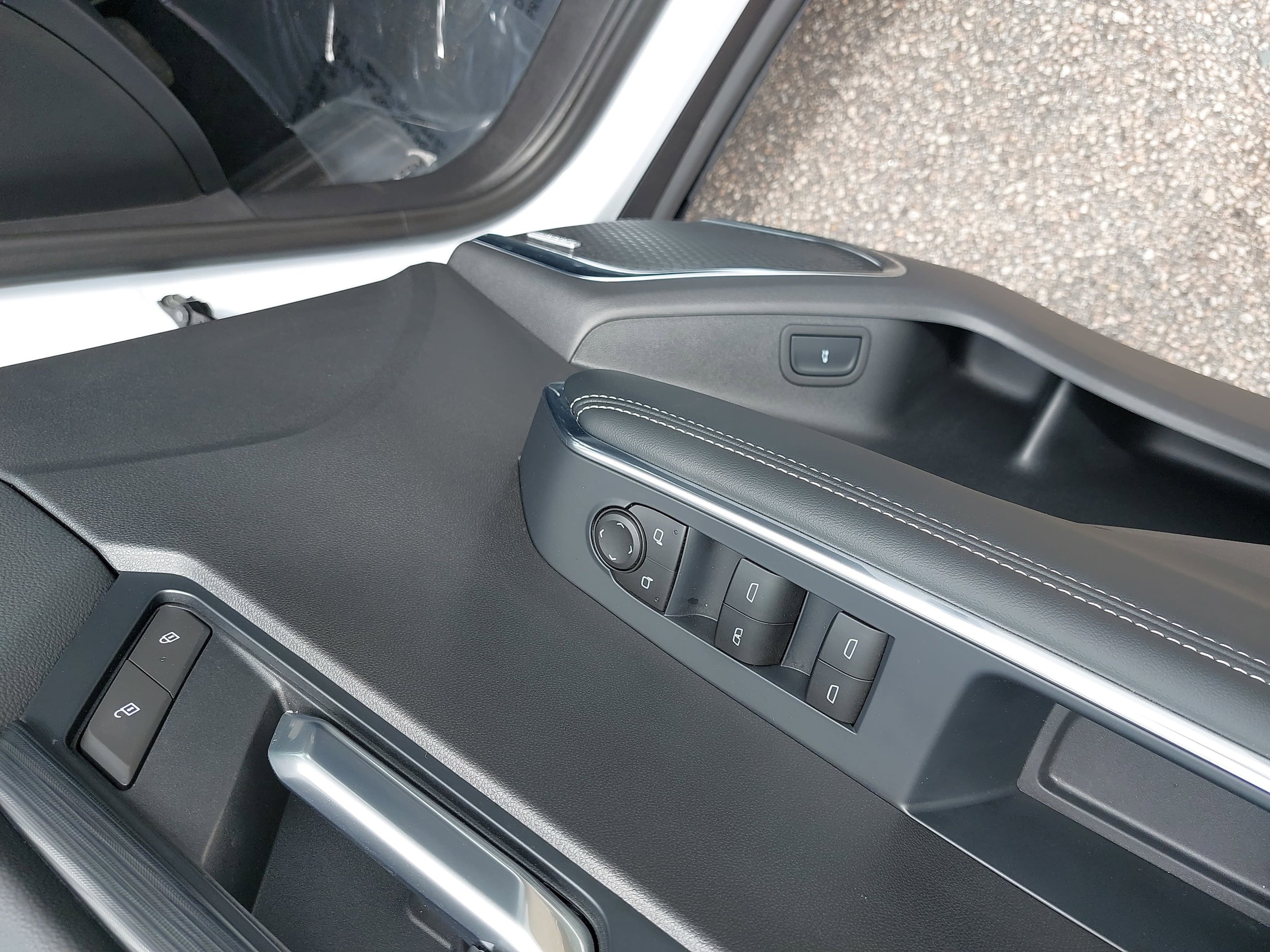 2026 GMC Acadia Elevation - Photo 30
