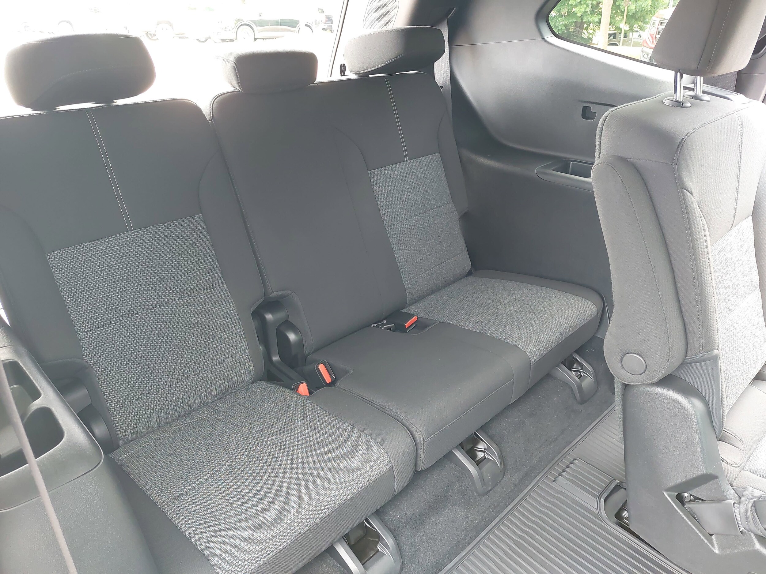 2026 GMC Acadia Elevation - Photo 13