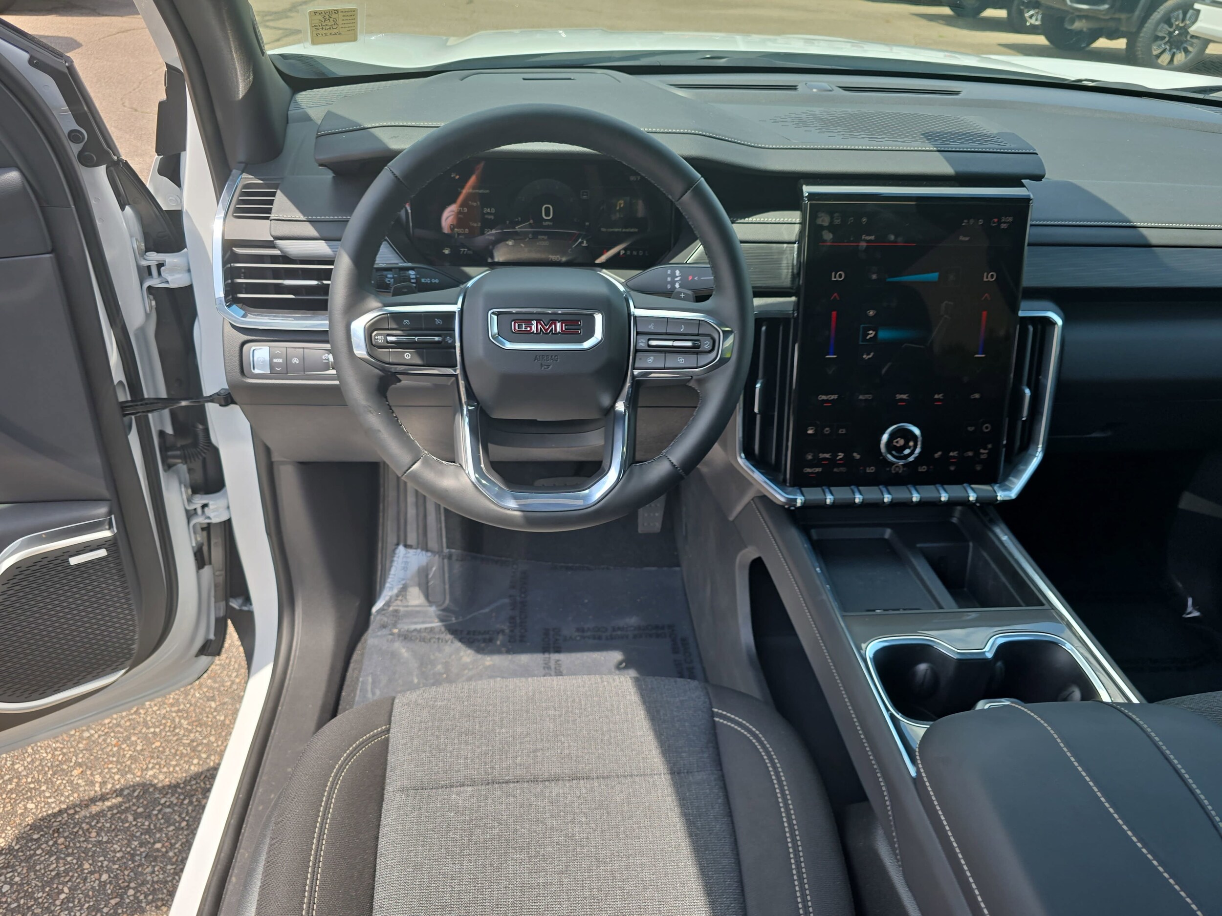 2025 GMC Acadia Elevation - Photo 16