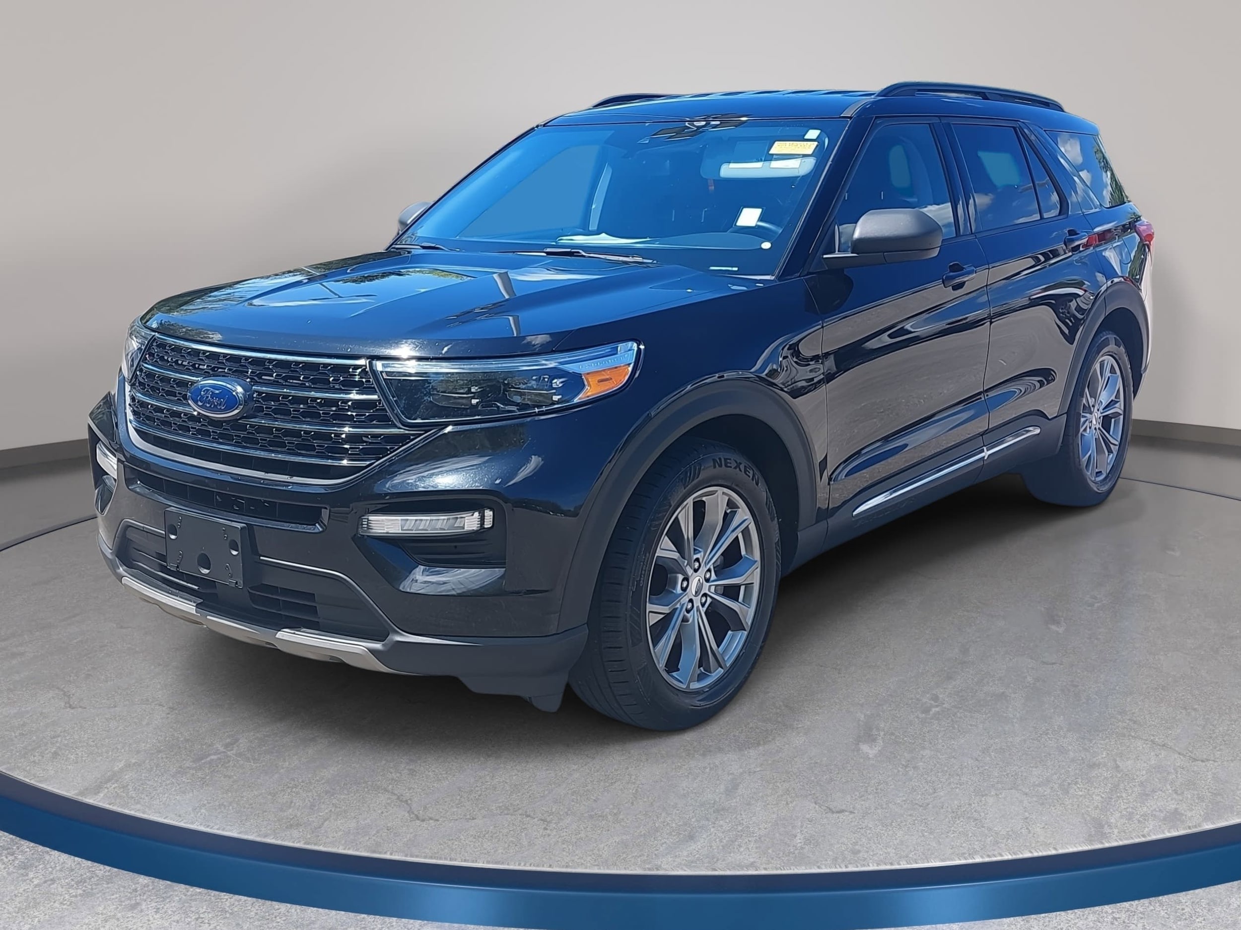 2021 Ford Explorer XLT RWD's photo