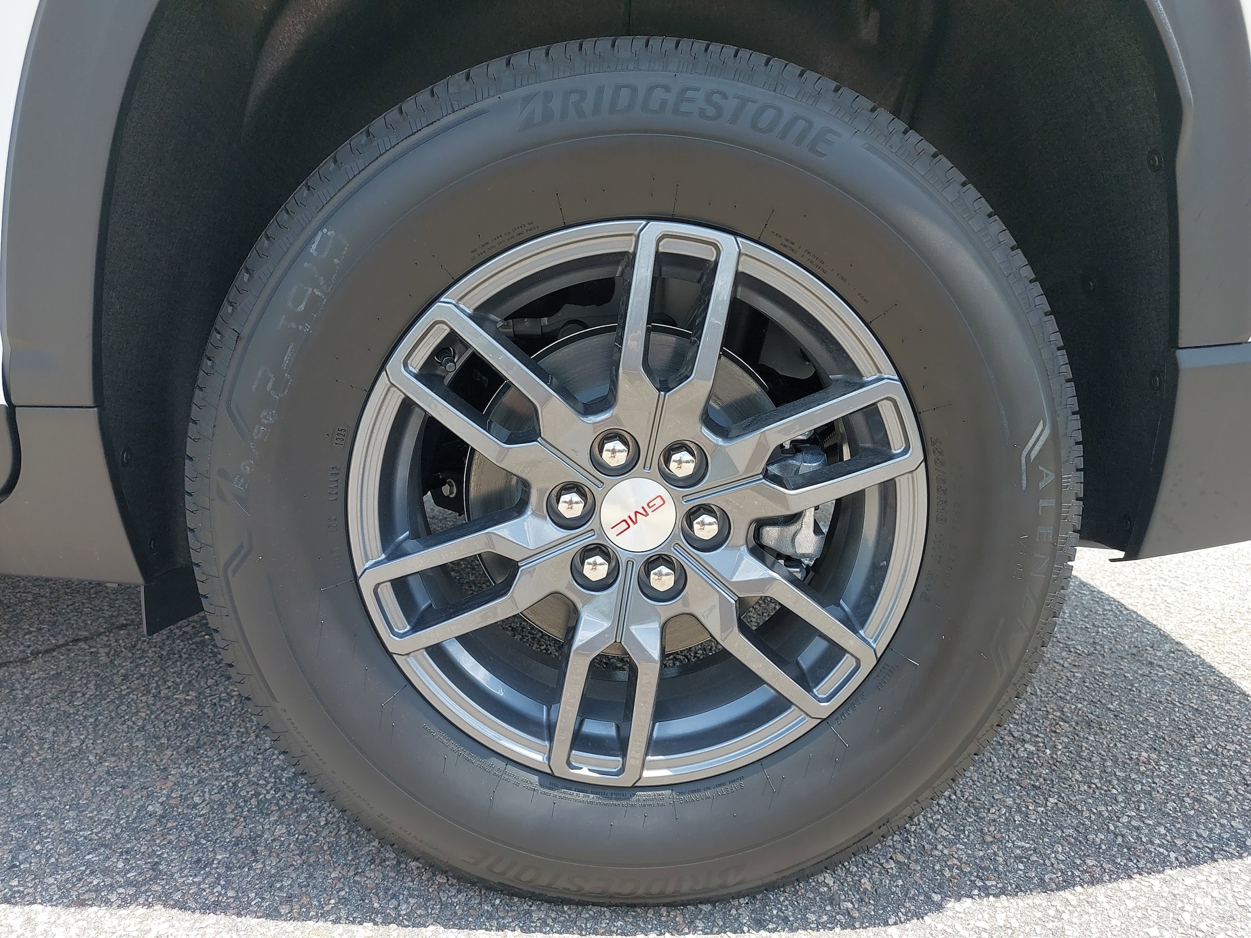 2025 GMC Acadia Elevation - Photo 35