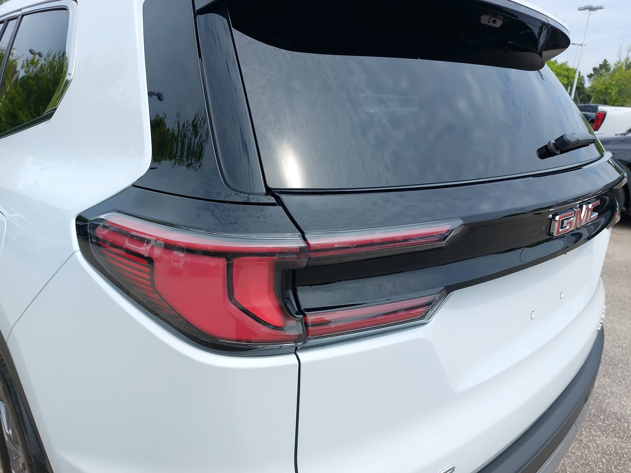 2026 GMC Acadia Elevation - Photo 37