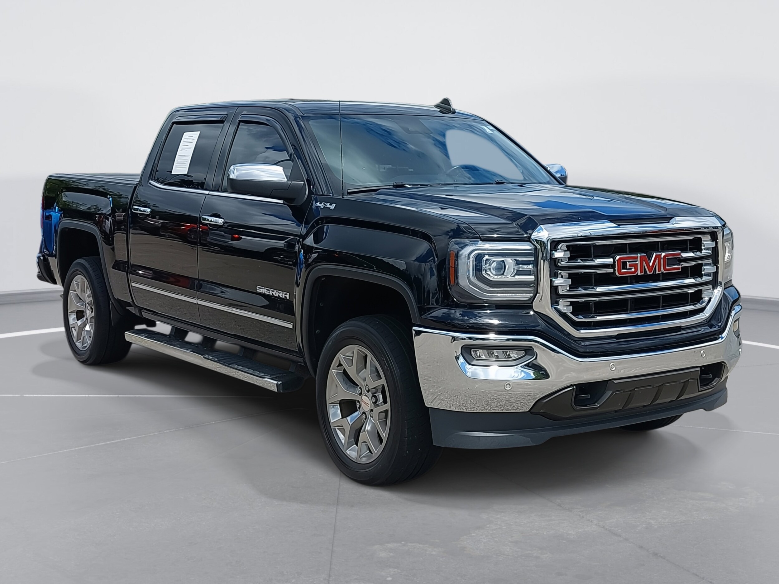 2018 Gmc Sierra 1500 SLT photo 3
