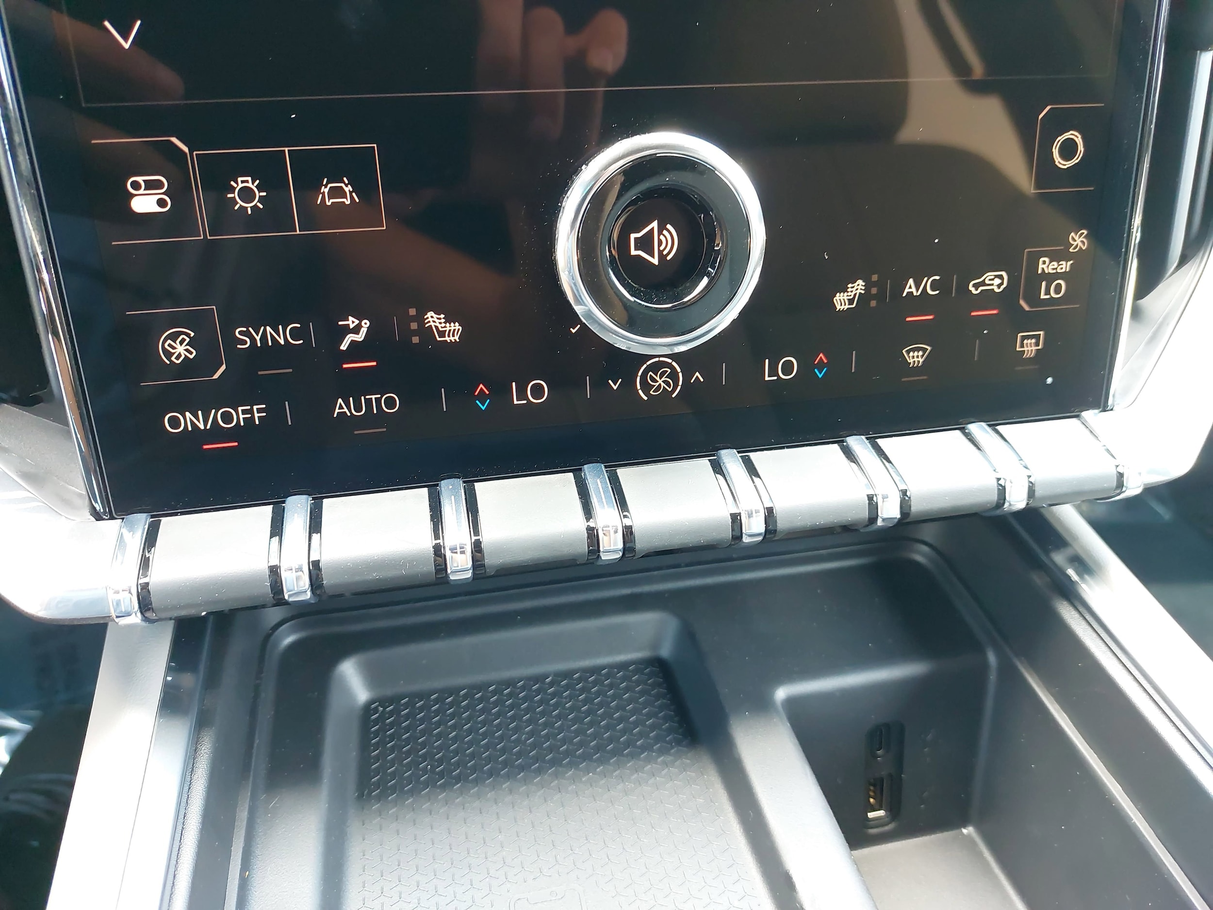 2025 GMC Acadia Elevation - Photo 23