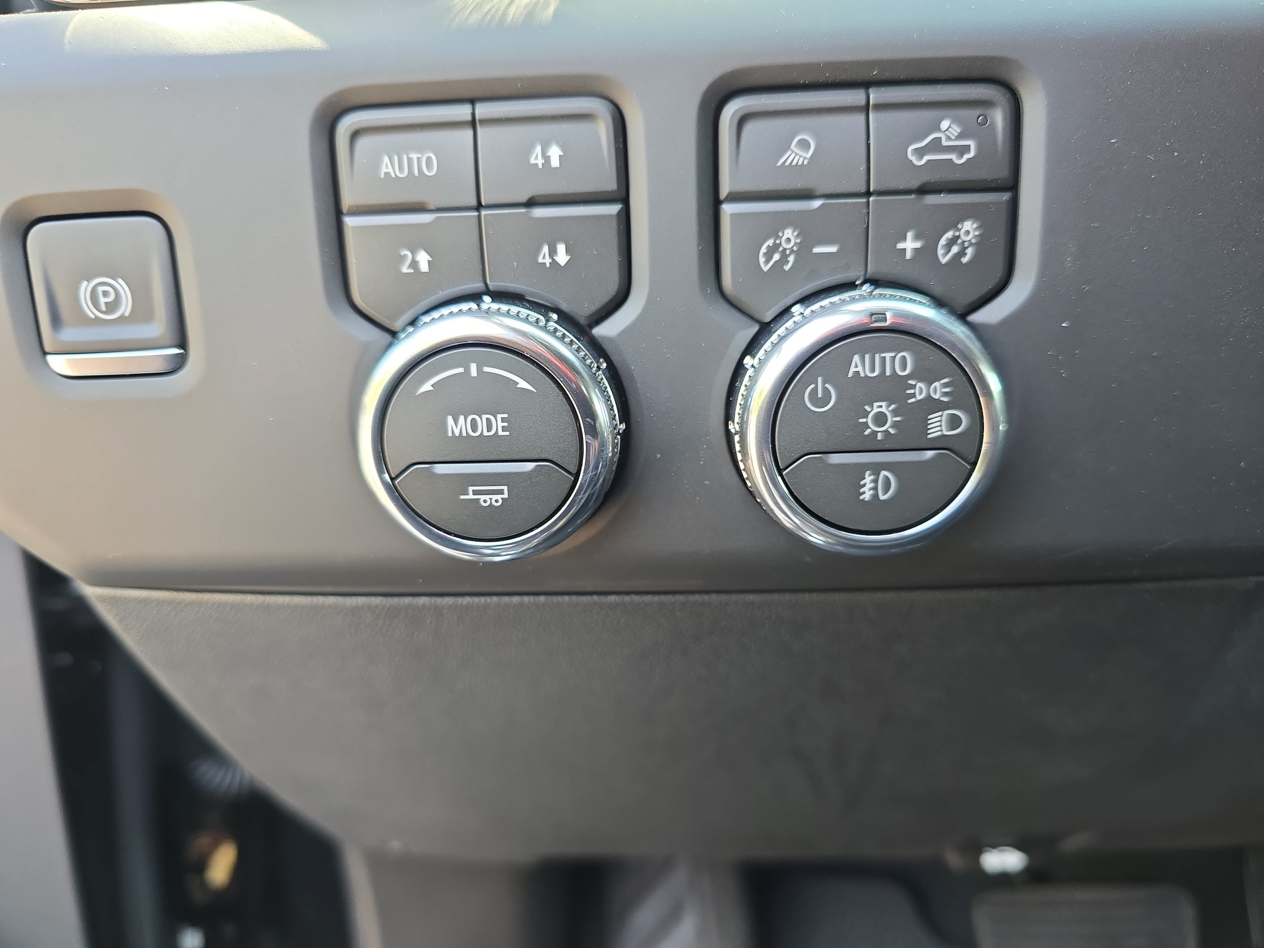 2026 GMC Sierra 2500HD Denali - Photo 26