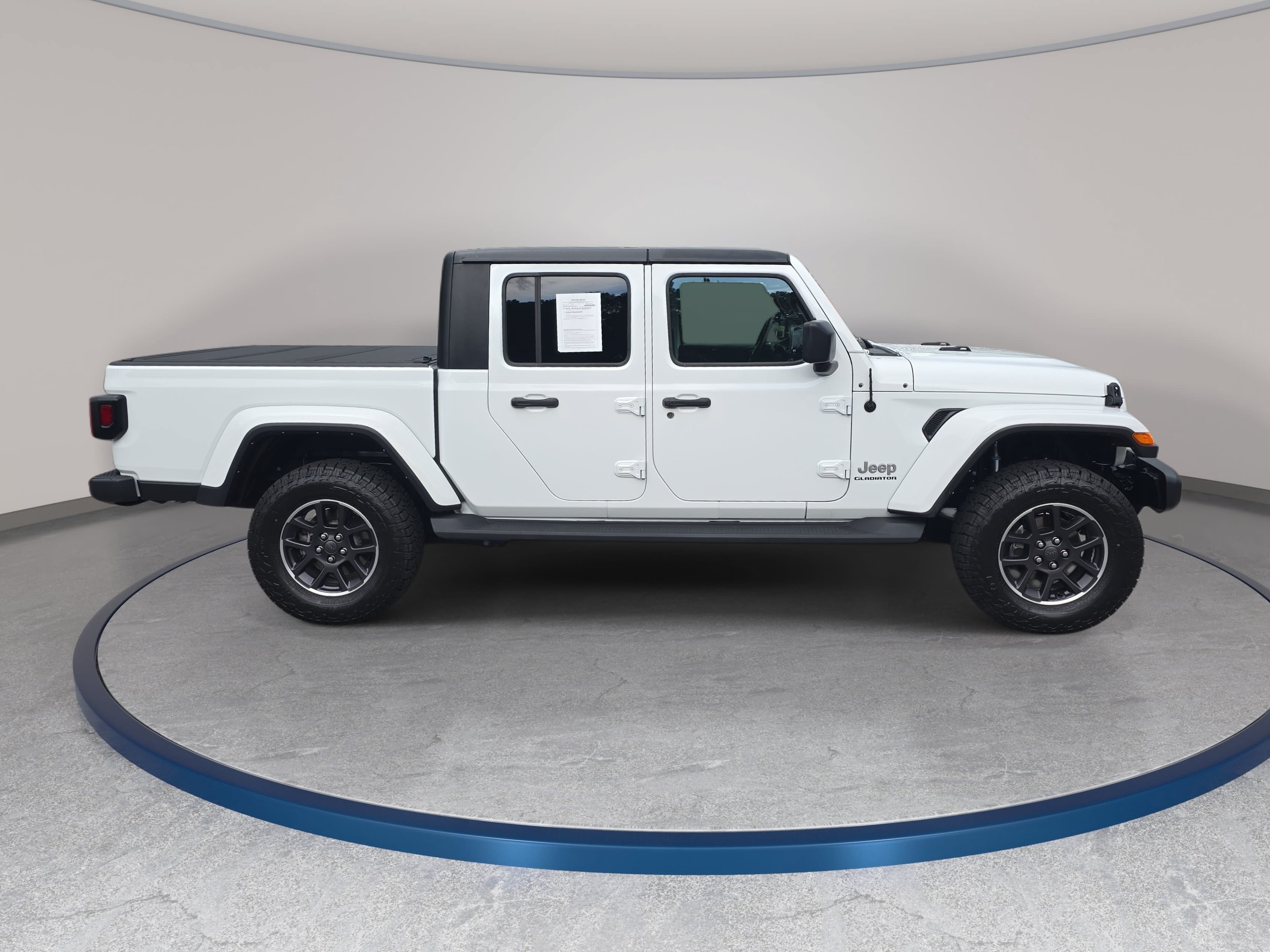 Used 2022 Jeep Gladiator Overland Truck Crew Cab